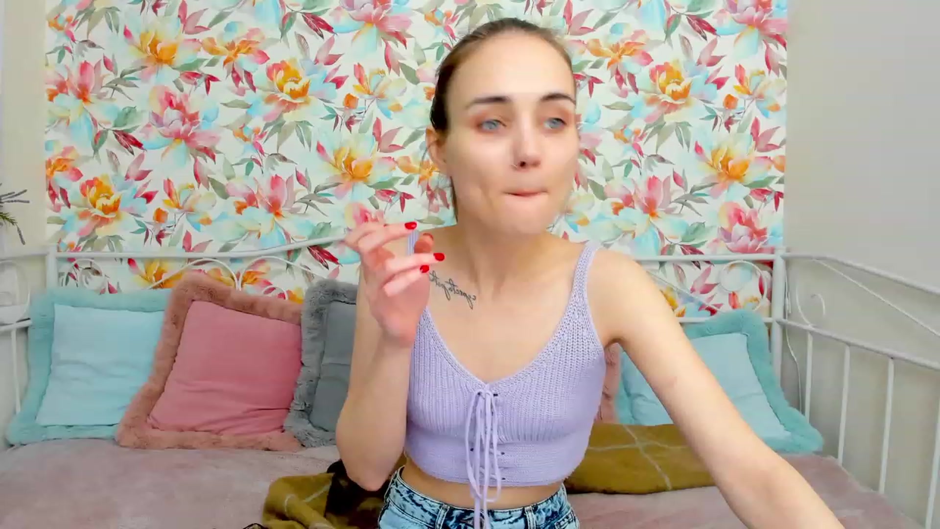 Gallery image thumbnail from IrisAdams's myfreecams stream on, 11/27/2022, 16:07 image 10 of 20