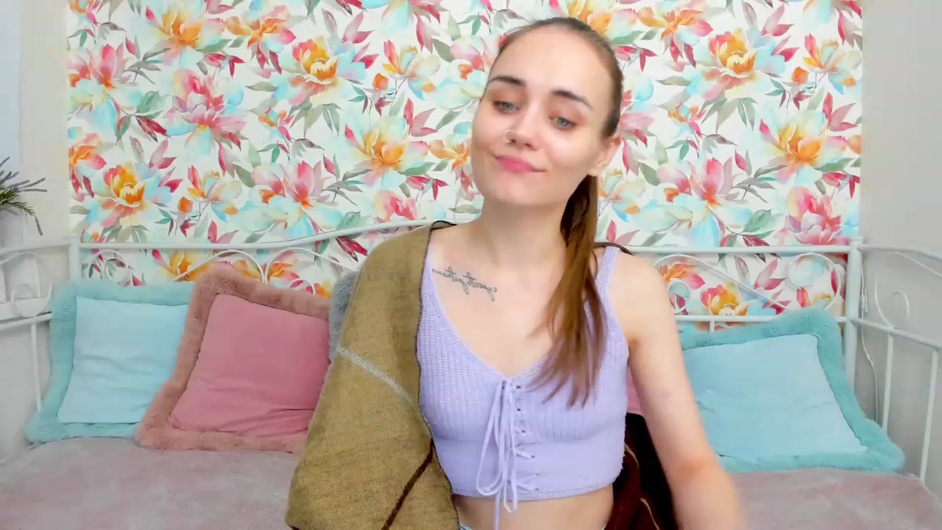 Gallery image thumbnail from IrisAdams's myfreecams stream on, 11/27/2022, 19:01 image 12 of 20