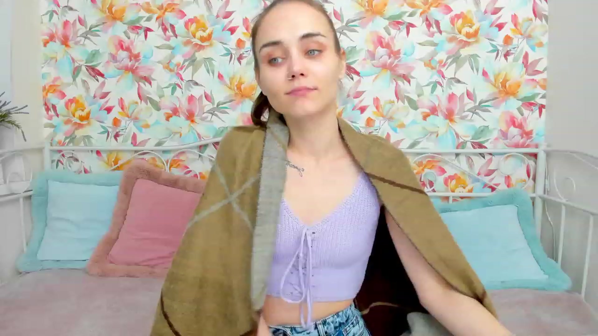Gallery image thumbnail from IrisAdams's myfreecams stream on, 11/27/2022, 19:01 image 18 of 20