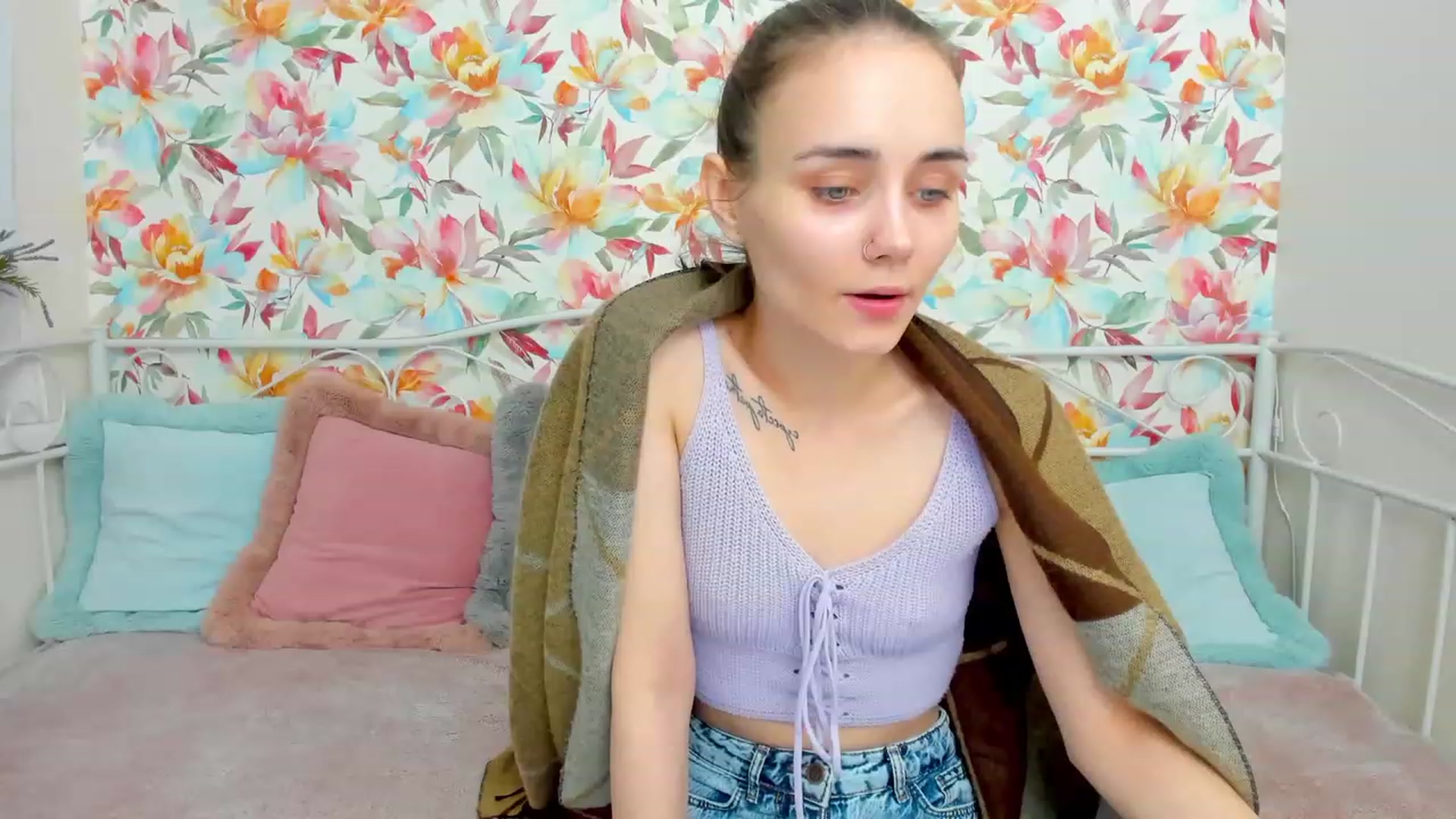 Gallery image thumbnail from IrisAdams's myfreecams stream on, 11/27/2022, 19:01 image 4 of 20