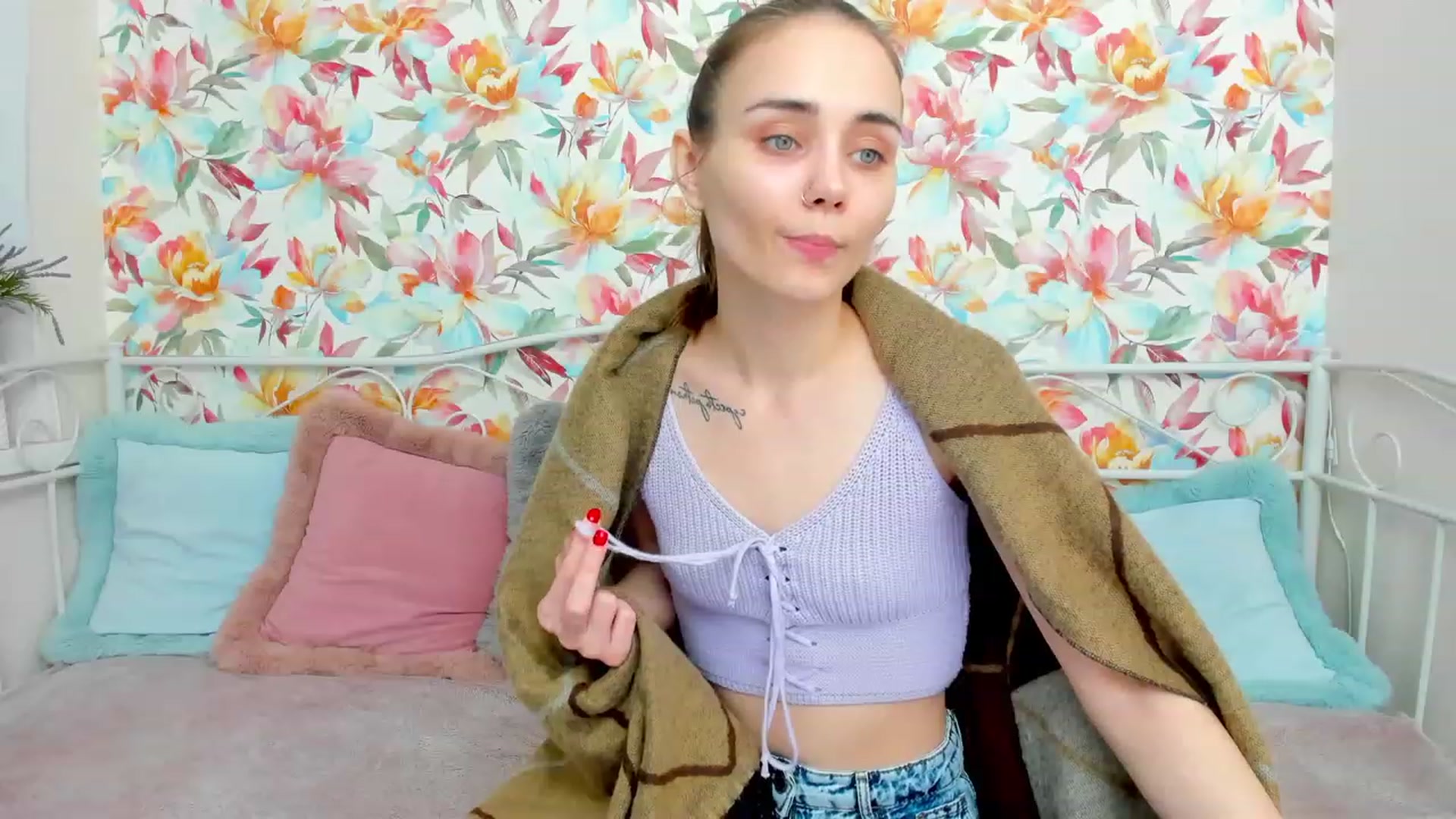 Gallery image thumbnail from IrisAdams's myfreecams stream on, 11/27/2022, 19:01 image 16 of 20