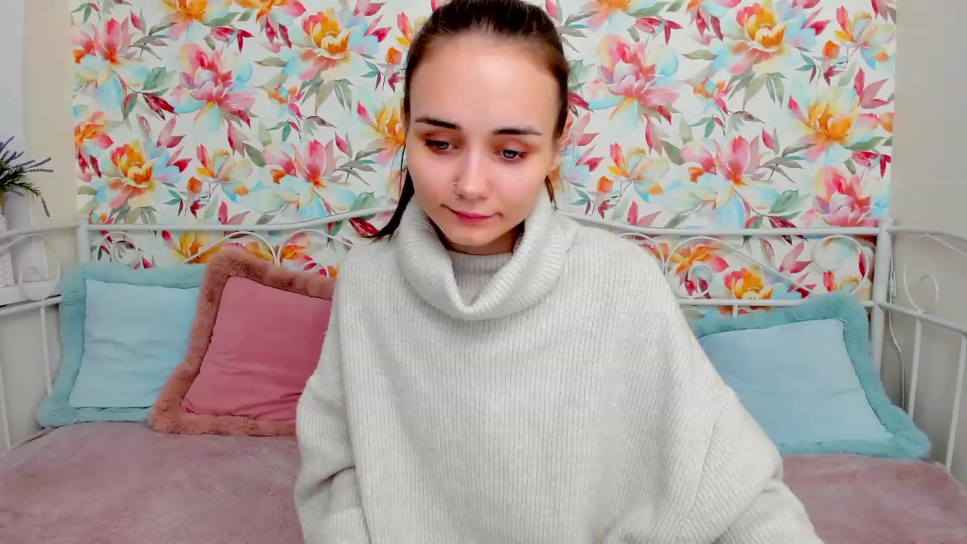 Gallery image thumbnail from IrisAdams's myfreecams stream on, 11/27/2022, 19:30 image 12 of 20
