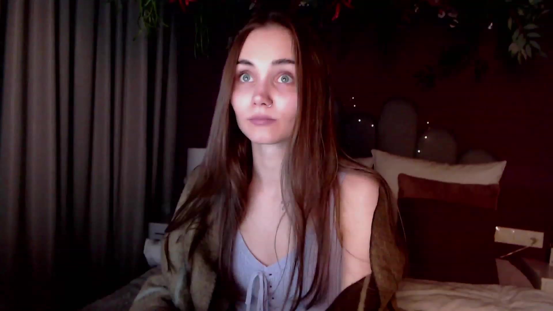 Gallery image thumbnail from IrisAdams's myfreecams stream on, 11/29/2022, 15:33 image 8 of 20