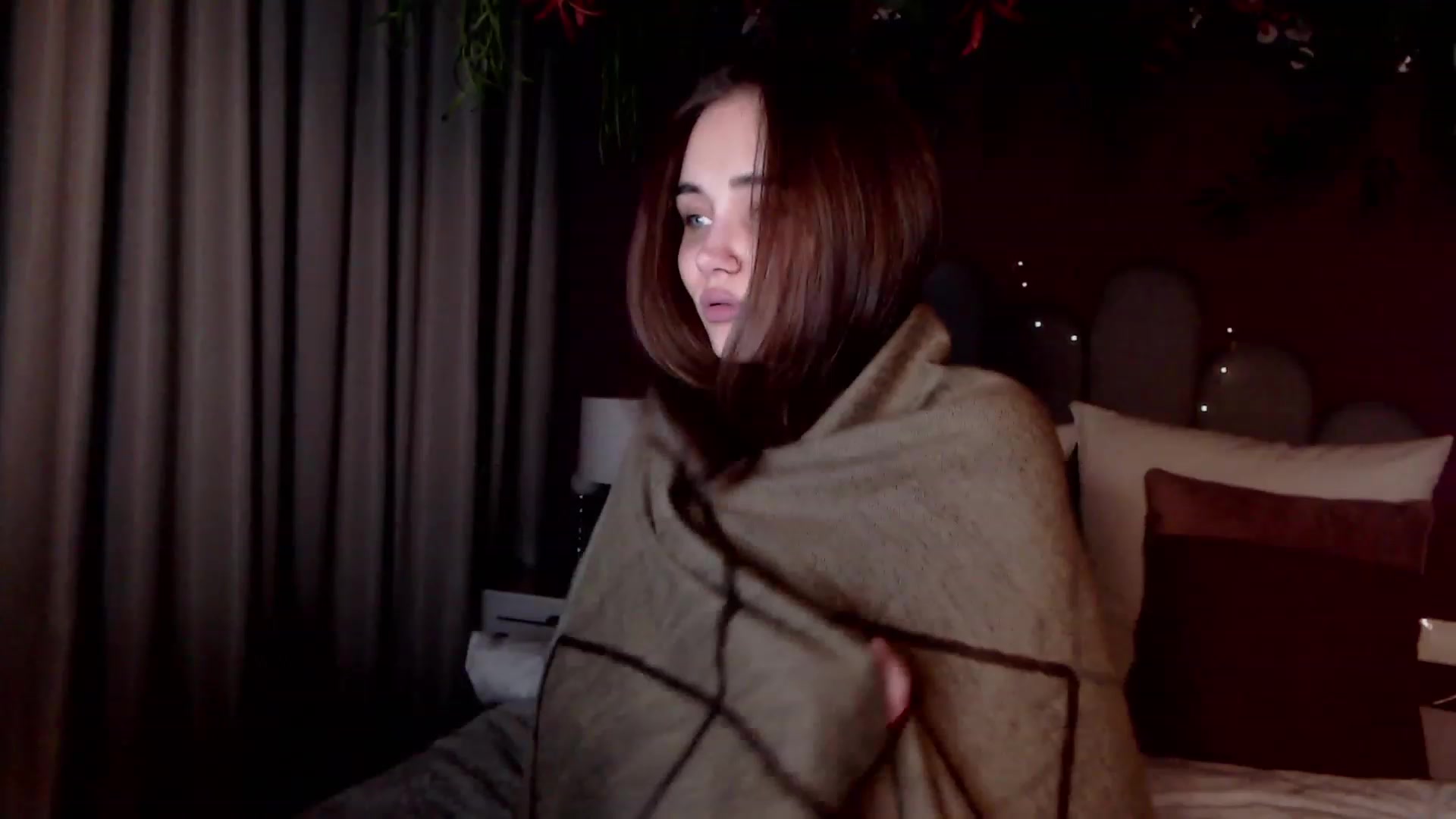 Gallery image thumbnail from IrisAdams's myfreecams stream on, 11/29/2022, 15:33 image 14 of 20