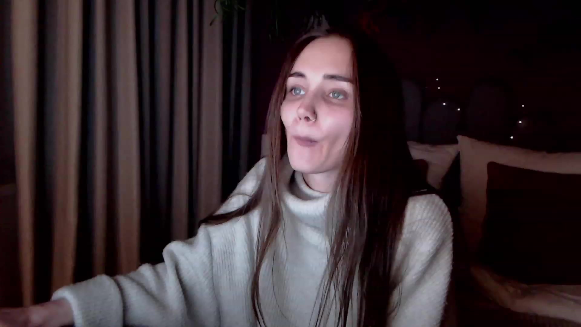Gallery image thumbnail from IrisAdams's myfreecams stream on, 11/29/2022, 17:10 image 2 of 20