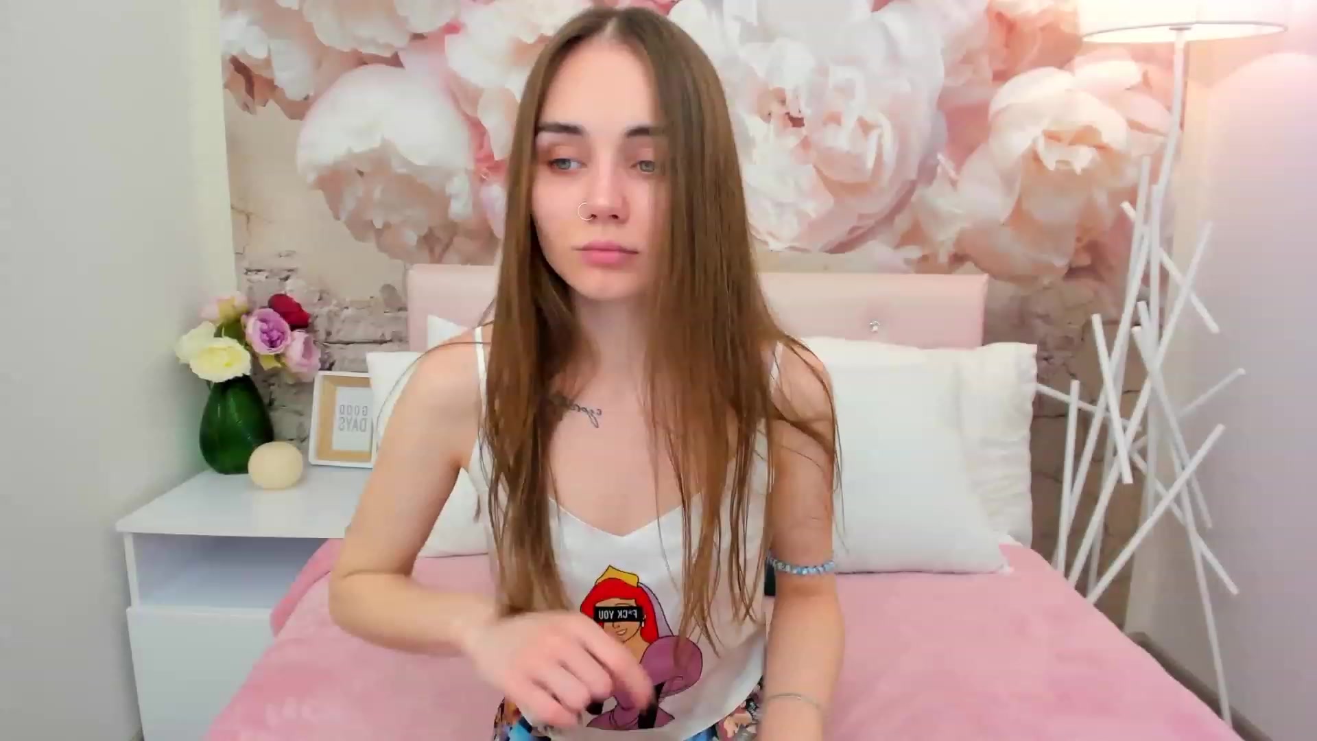 Gallery image thumbnail from IrisAdams's myfreecams stream on, 12/12/2022, 14:03 image 9 of 20