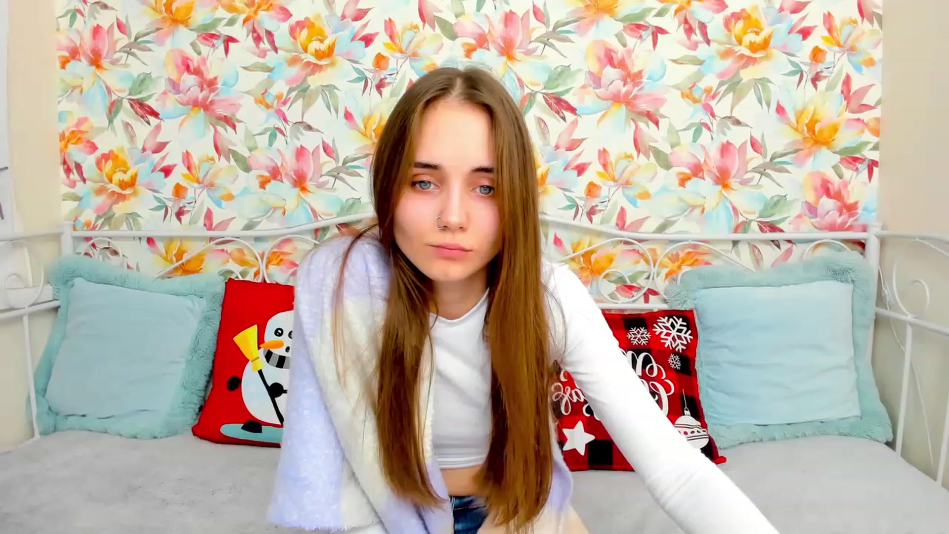Gallery image thumbnail from IrisAdams's myfreecams stream on, 12/15/2022, 12:28 image 7 of 20