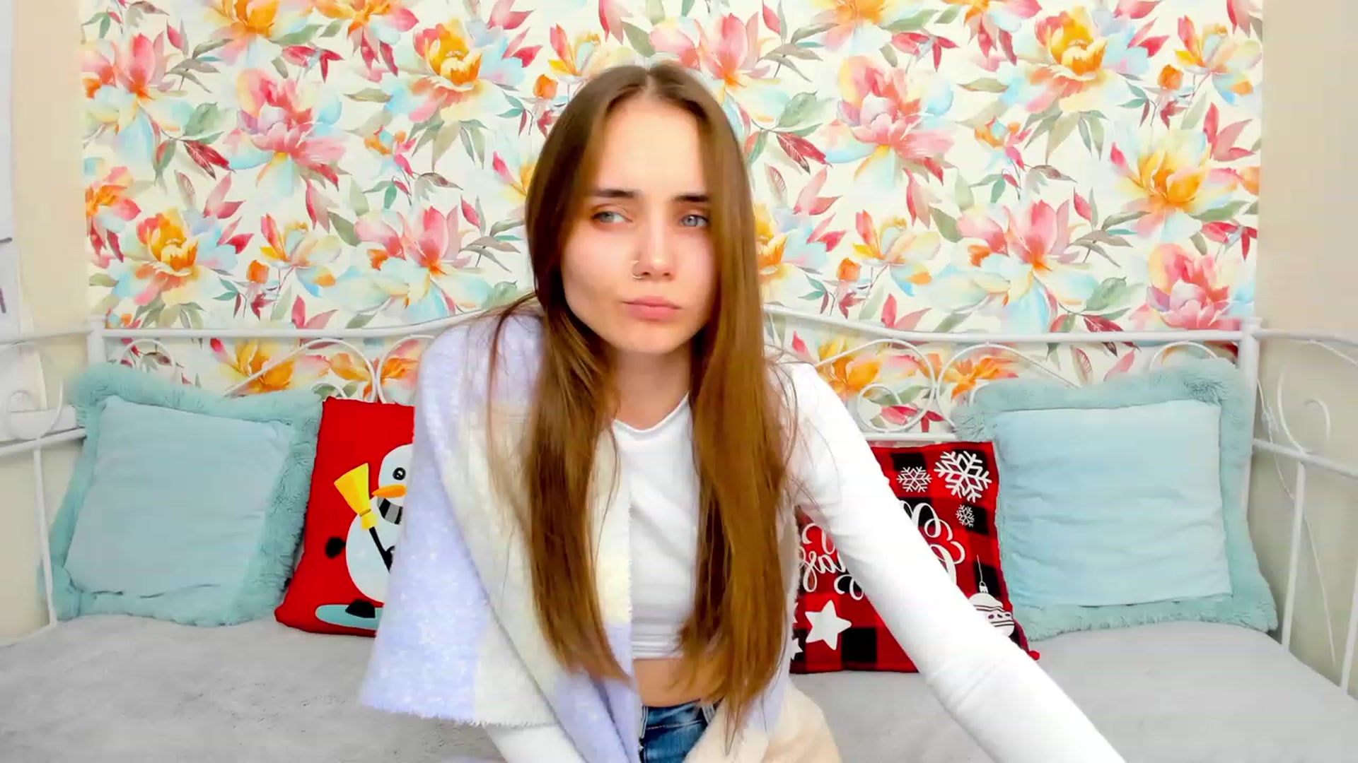 Gallery image thumbnail from IrisAdams's myfreecams stream on, 12/15/2022, 12:28 image 1 of 20