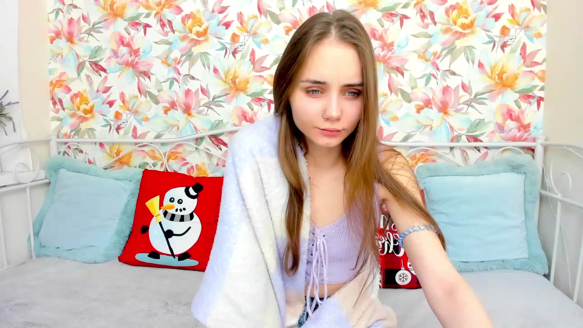 Gallery image thumbnail from IrisAdams's myfreecams stream on, 12/16/2022, 13:54 image 11 of 20