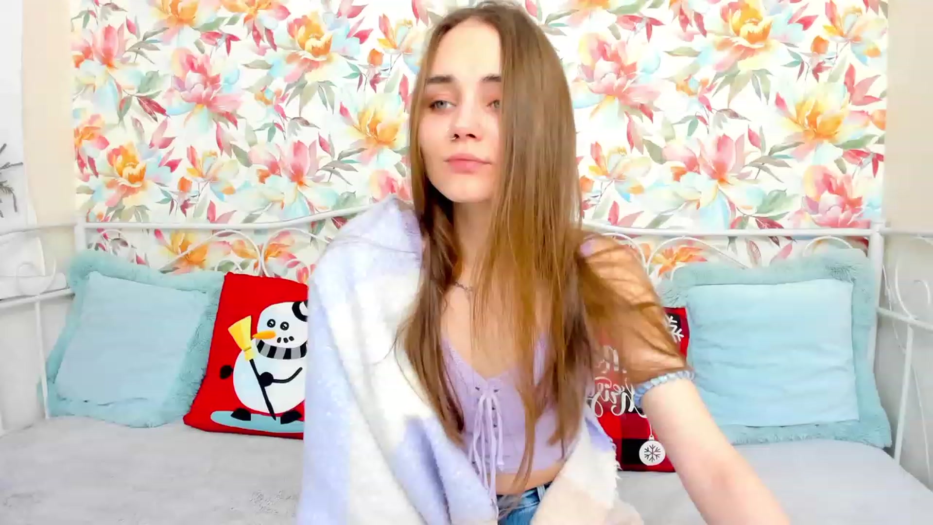 Gallery image thumbnail from IrisAdams's myfreecams stream on, 12/16/2022, 13:54 image 17 of 20