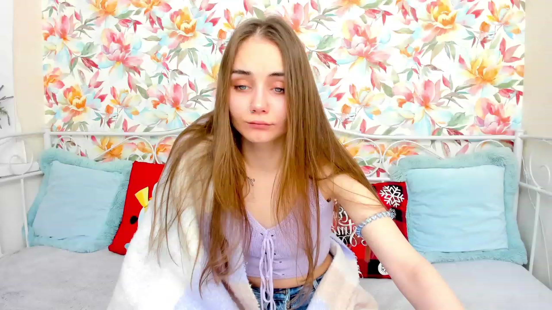 Gallery image thumbnail from IrisAdams's myfreecams stream on, 12/16/2022, 13:54 image 15 of 20