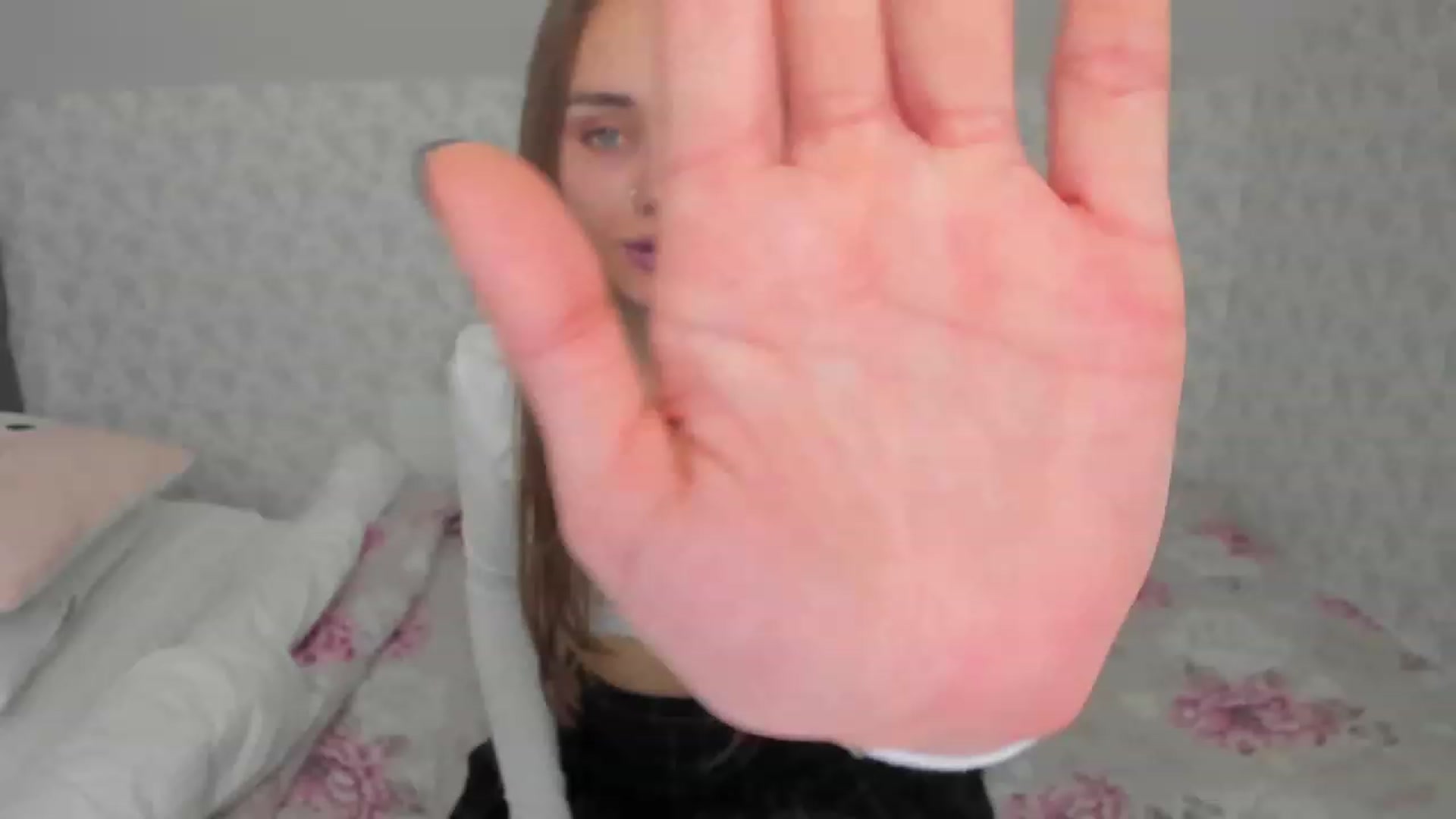 Gallery image thumbnail from IrisAdams's myfreecams stream on, 12/16/2022, 15:40 image 1 of 20