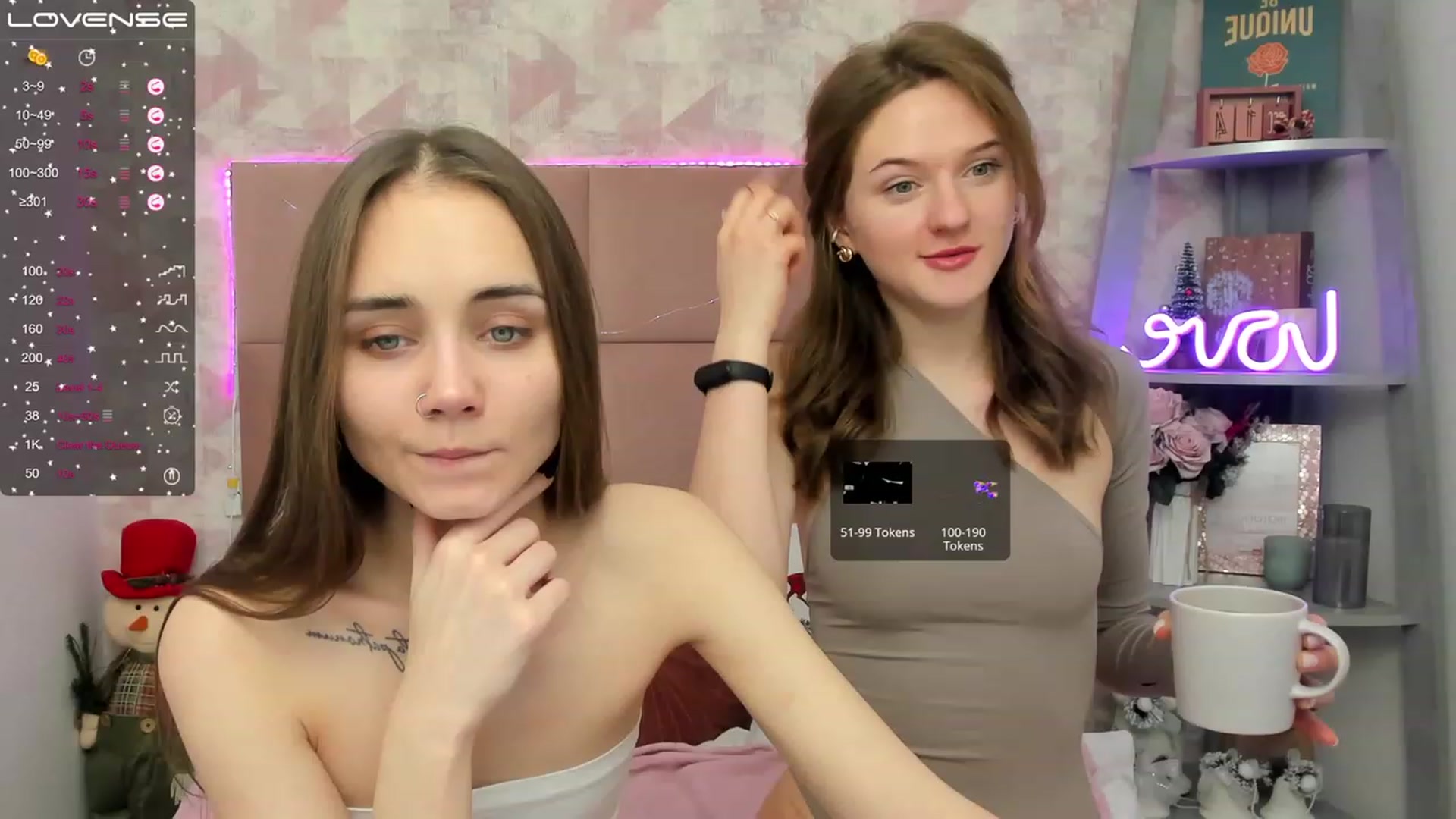 Gallery image thumbnail from IrisAdams's myfreecams stream on, 12/24/2022, 15:19 image 5 of 20