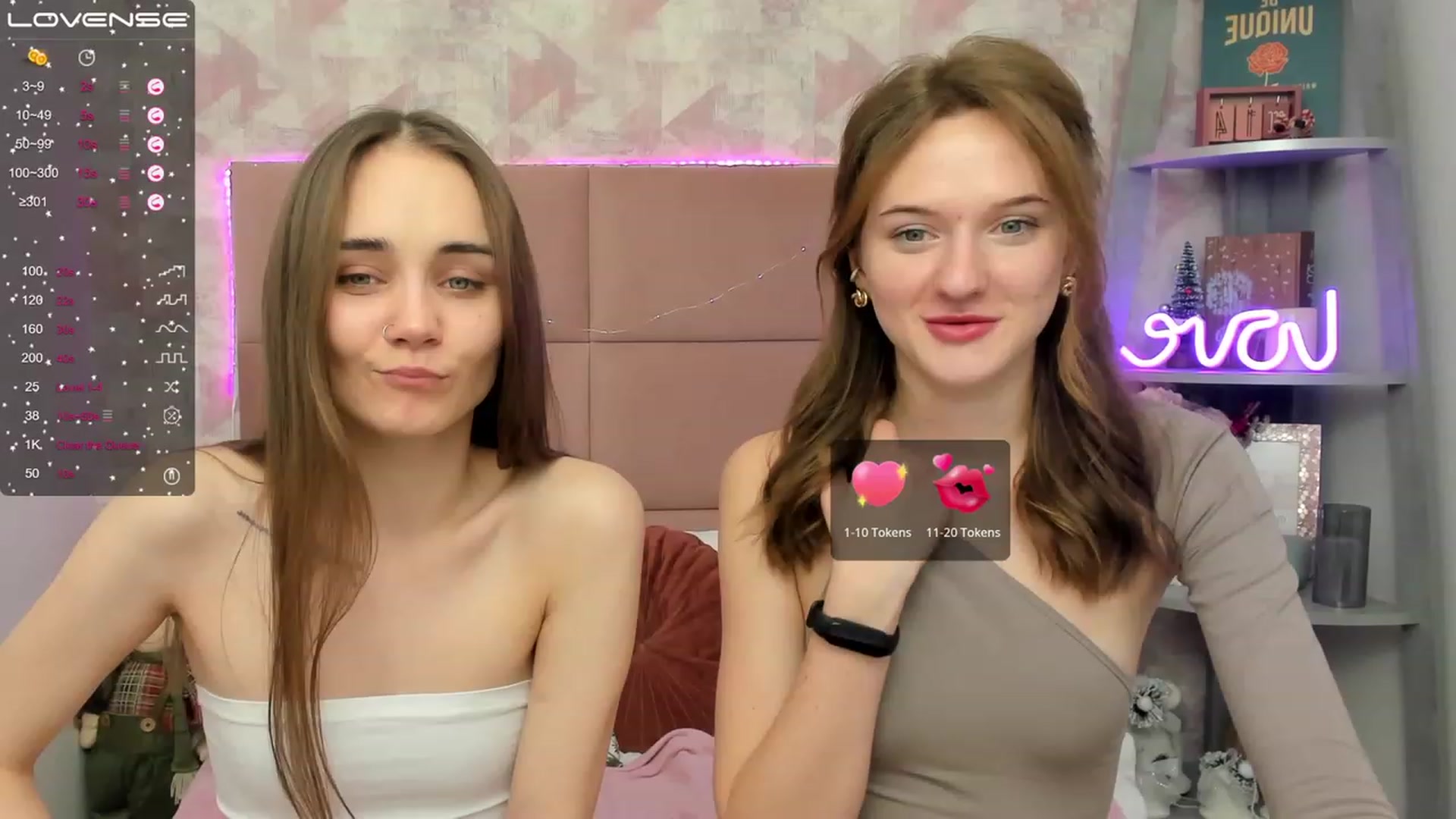 Gallery image thumbnail from IrisAdams's myfreecams stream on, 12/24/2022, 15:19 image 8 of 20
