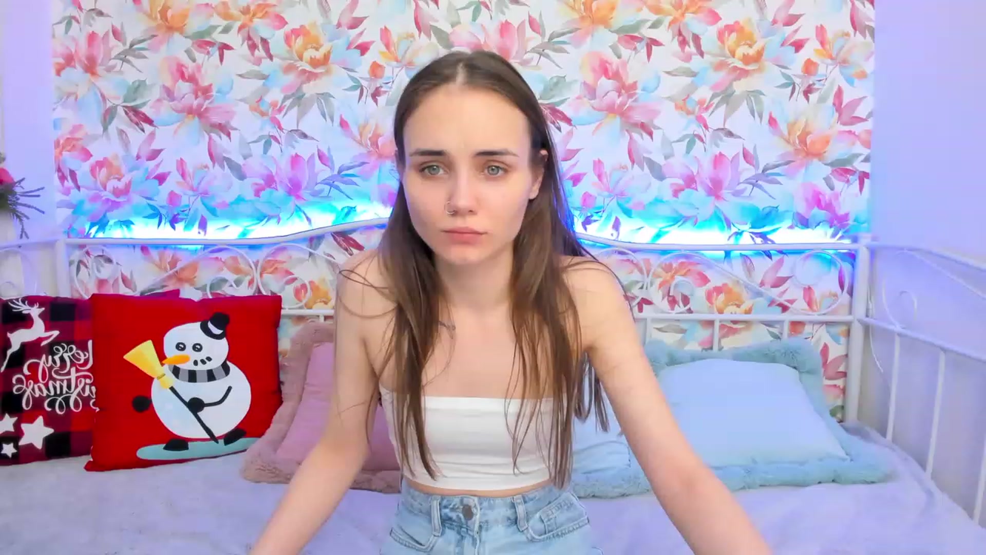 Gallery image thumbnail from IrisAdams's myfreecams stream on, 12/25/2022, 11:11 image 20 of 20
