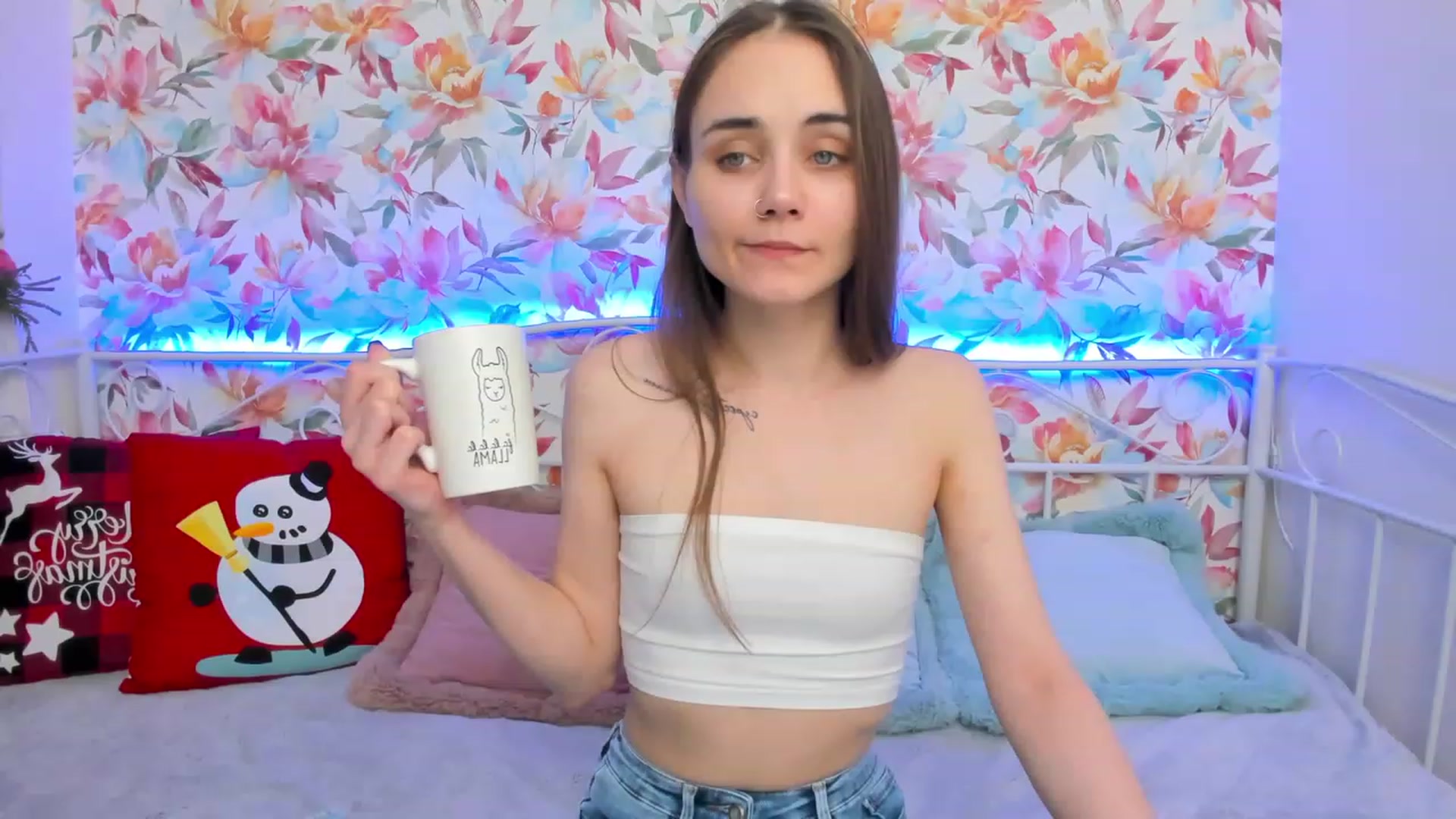 Gallery image thumbnail from IrisAdams's myfreecams stream on, 12/25/2022, 12:59 image 1 of 20