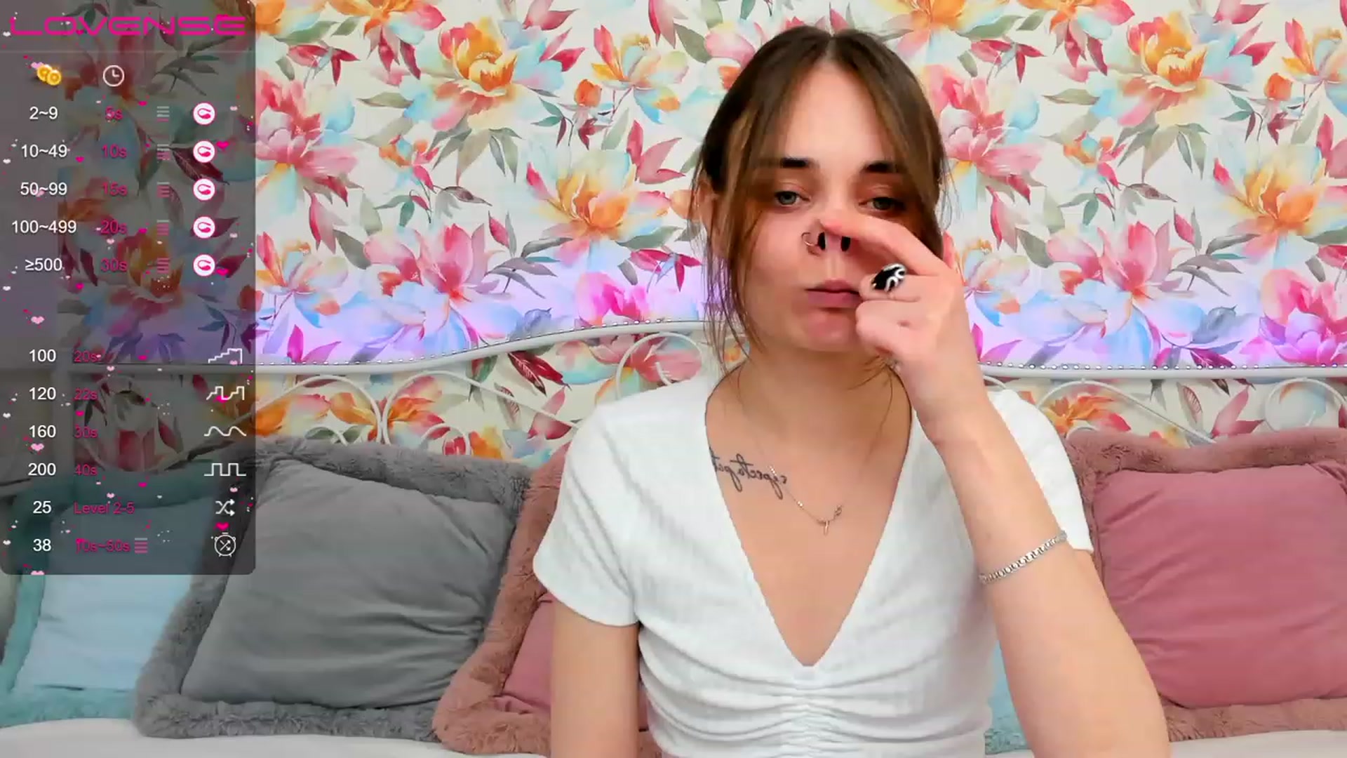 Gallery image thumbnail from IrisAdams's myfreecams stream on, 04/16/2023, 11:46 image 15 of 20