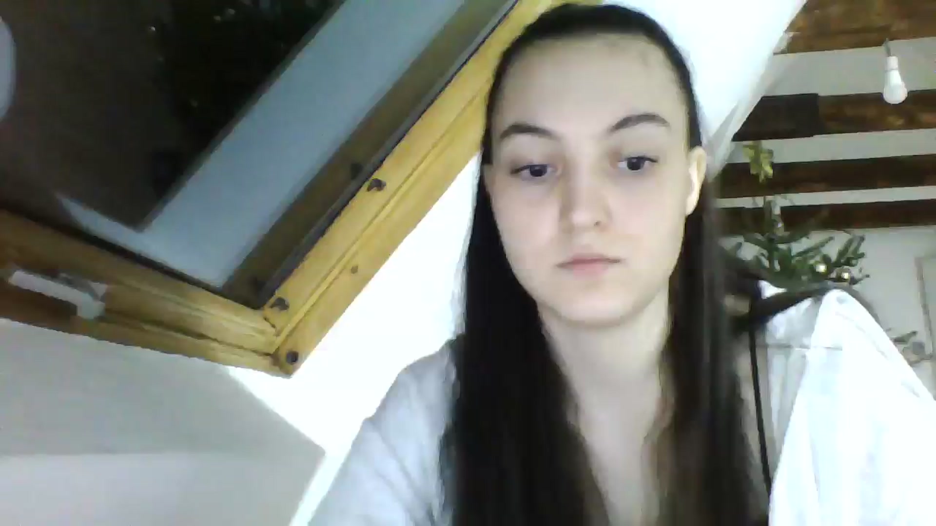 Gallery image thumbnail from IrisAmore's myfreecams stream on, 12/19/2024, 17:51 image 9 of 20