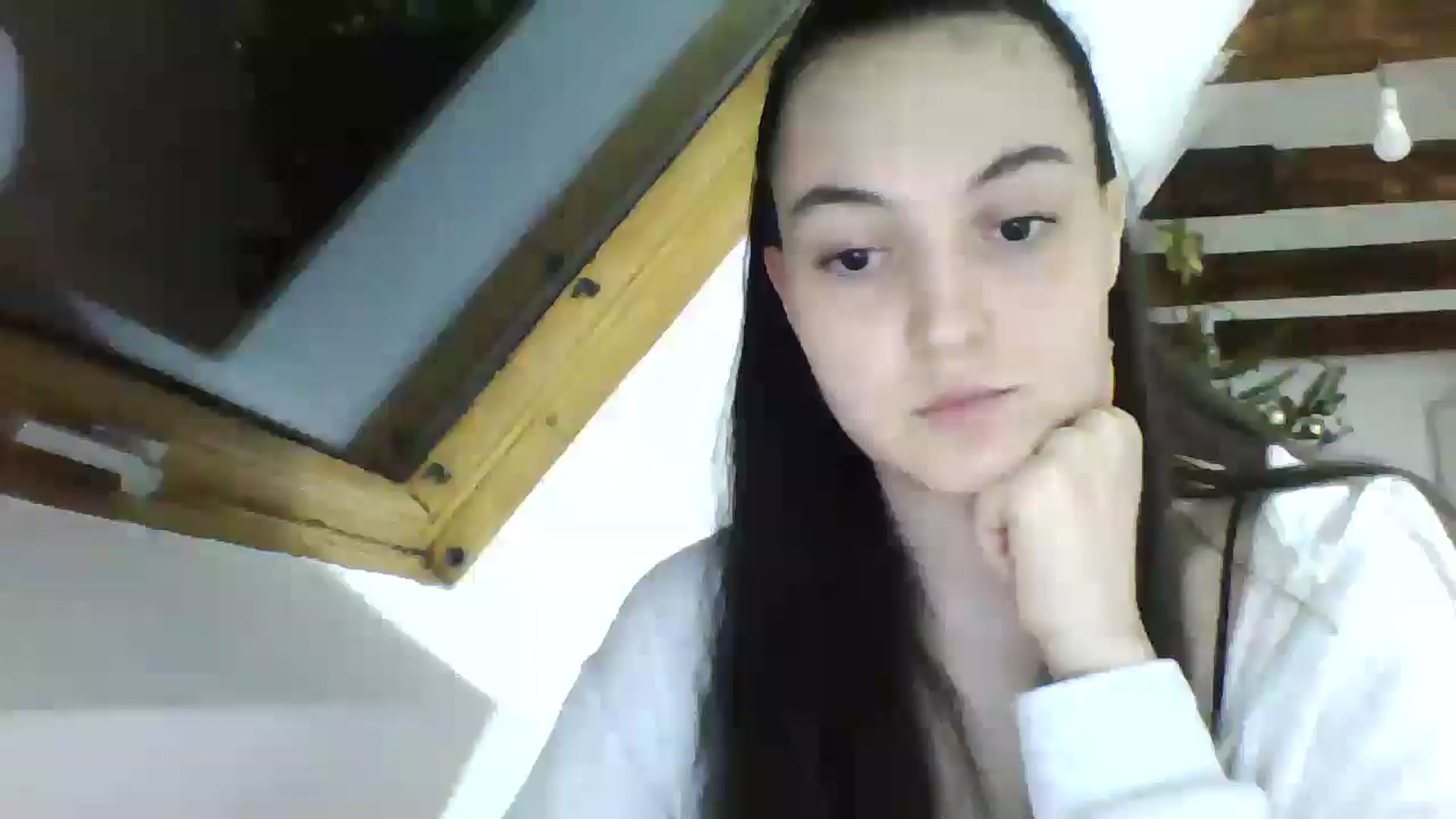 Gallery image thumbnail from IrisAmore's myfreecams stream on, 12/19/2024, 17:51 image 10 of 20