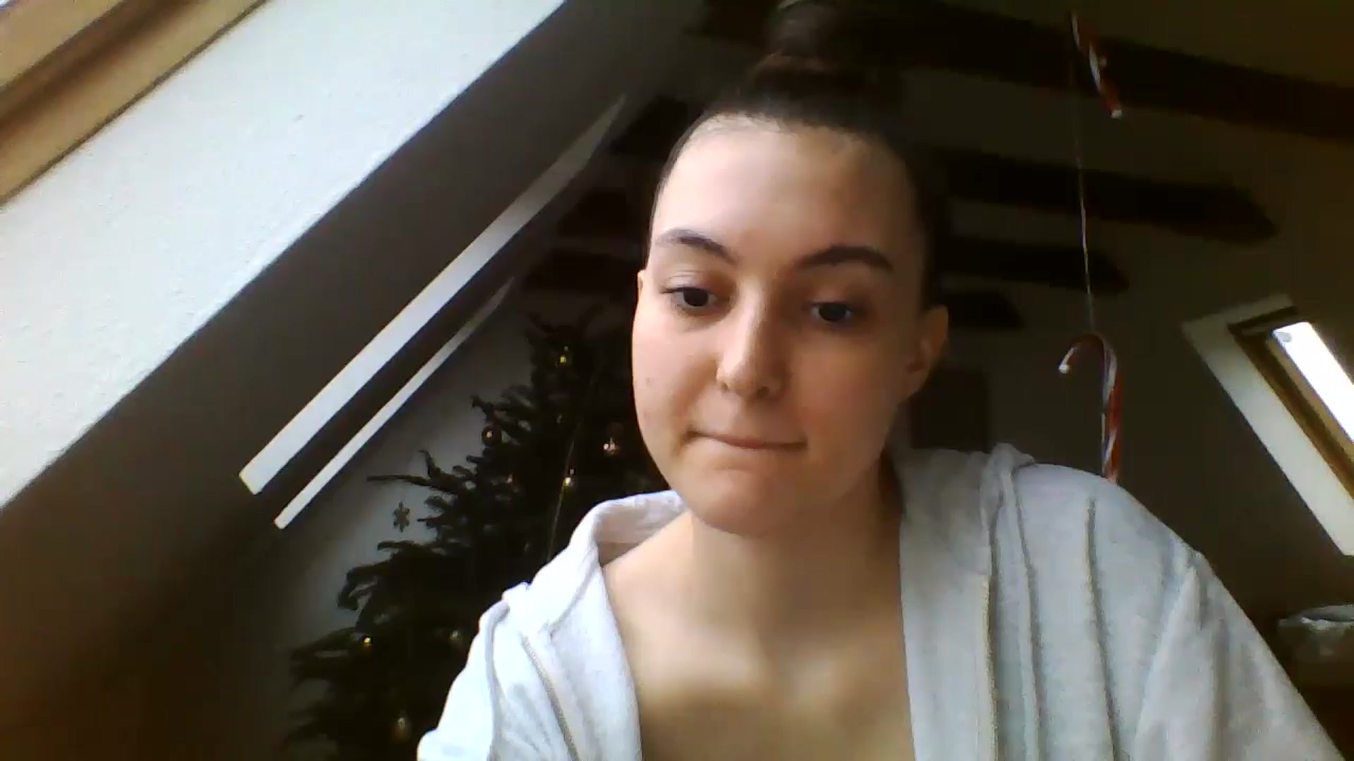 Gallery image thumbnail from IrisAmore's myfreecams stream on, 12/21/2024, 15:10 image 16 of 20