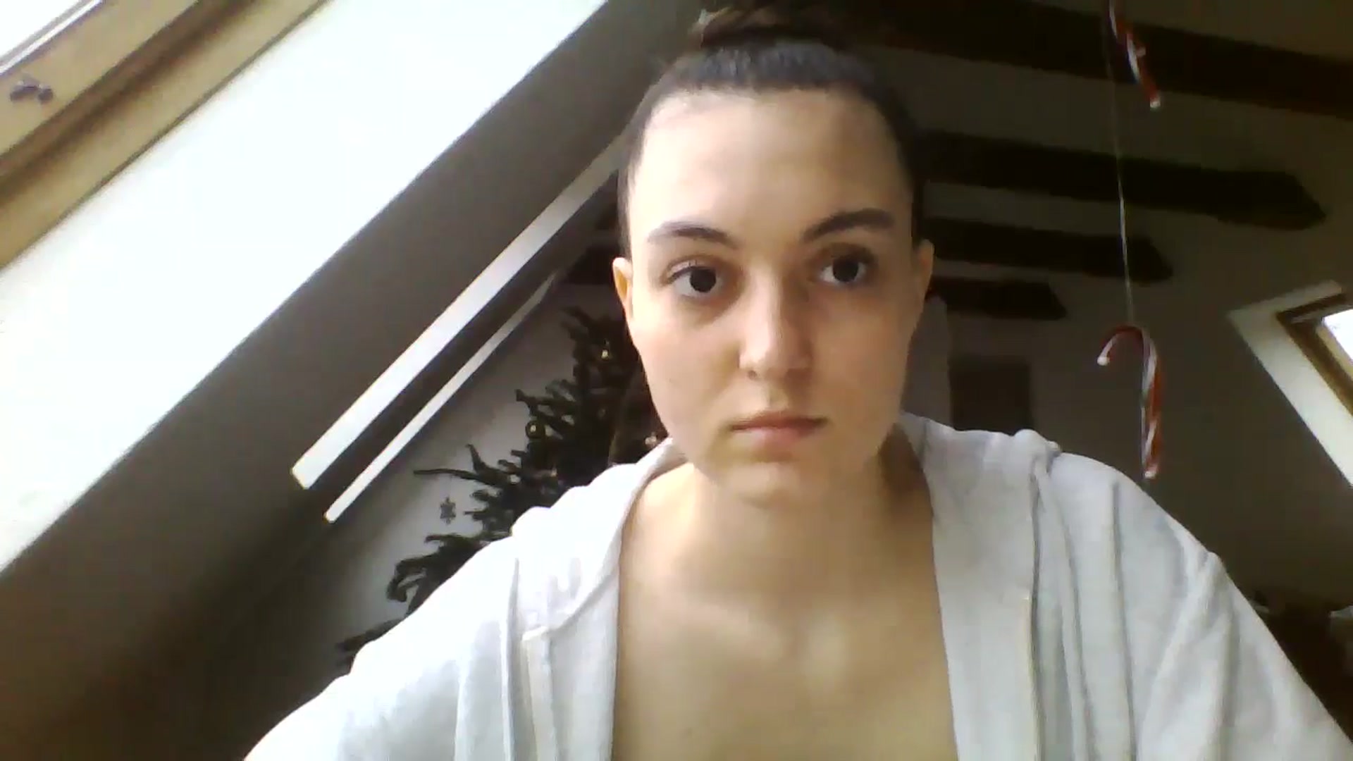 Gallery image thumbnail from IrisAmore's myfreecams stream on, 12/21/2024, 15:10 image 11 of 20