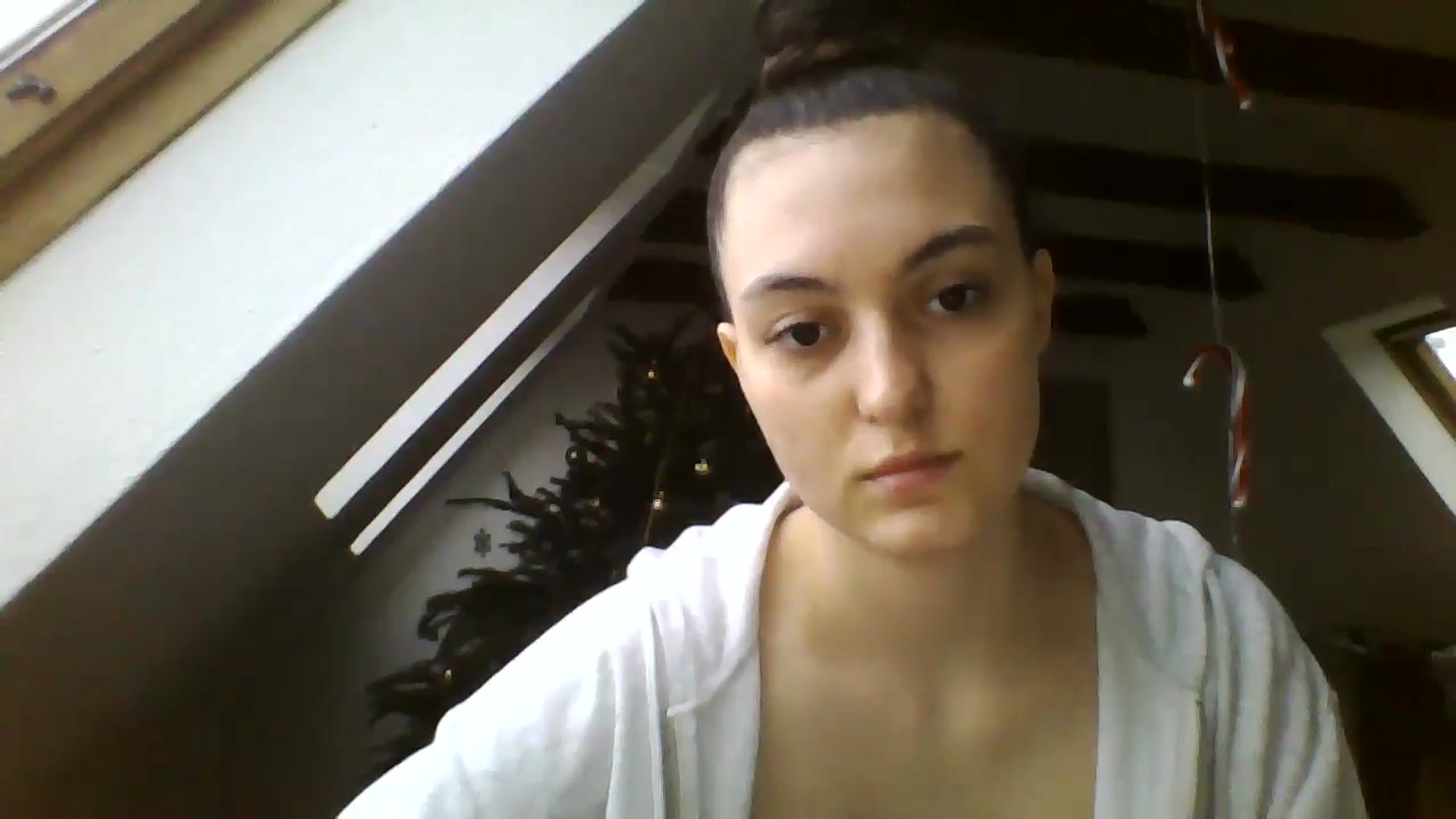Gallery image thumbnail from IrisAmore's myfreecams stream on, 12/21/2024, 15:10 image 10 of 20