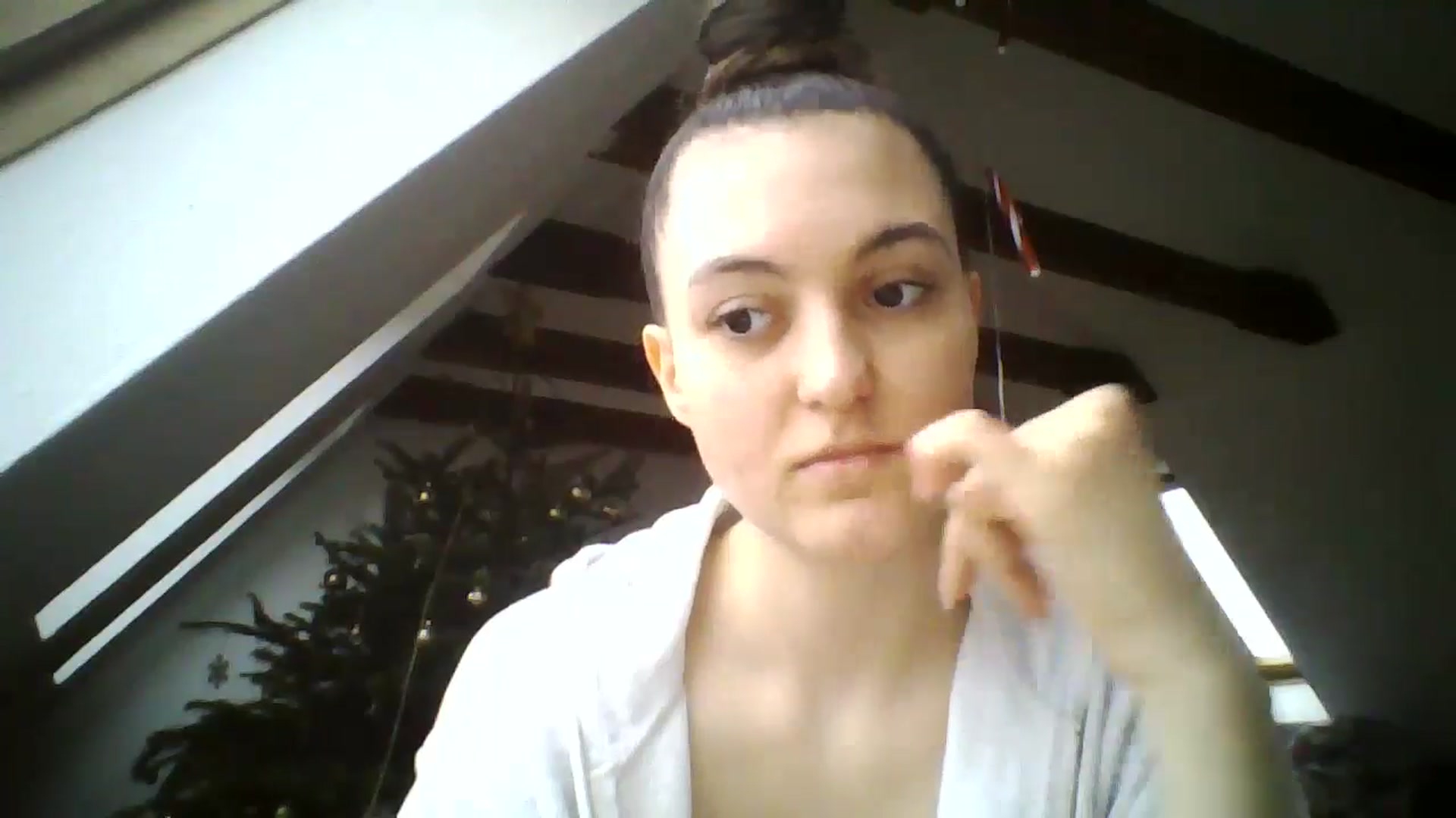 Gallery image thumbnail from IrisAmore's myfreecams stream on, 12/21/2024, 15:10 image 3 of 20