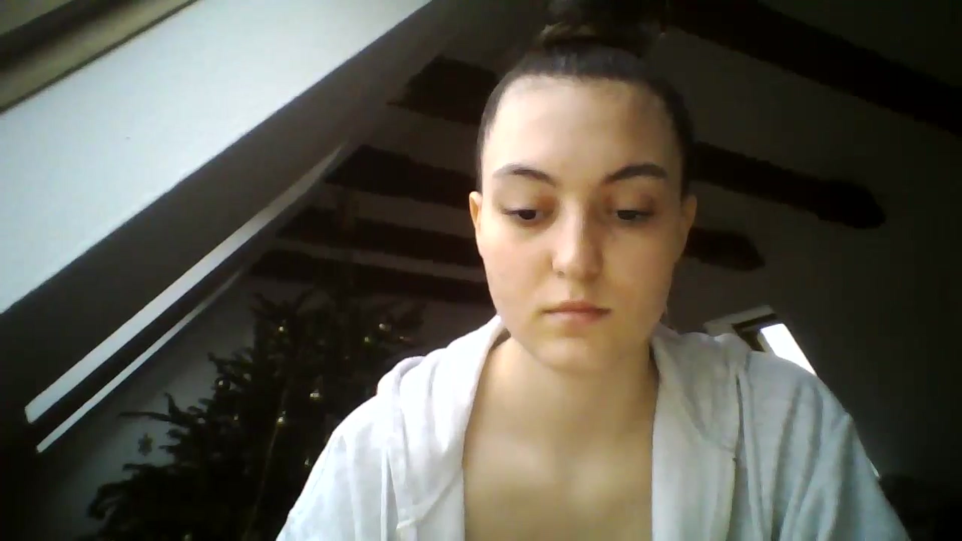 Gallery image thumbnail from IrisAmore's myfreecams stream on, 12/21/2024, 15:10 image 2 of 20