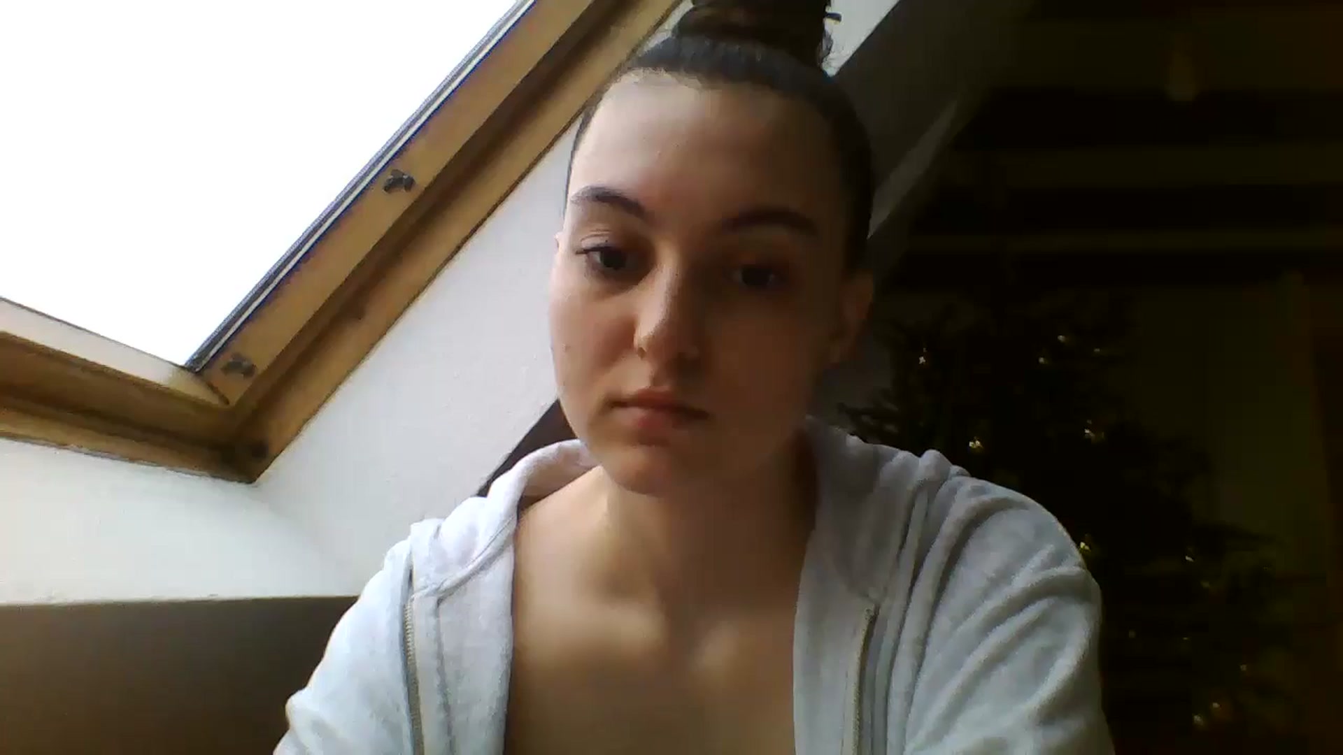Gallery image thumbnail from IrisAmore's myfreecams stream on, 12/21/2024, 15:10 image 12 of 20