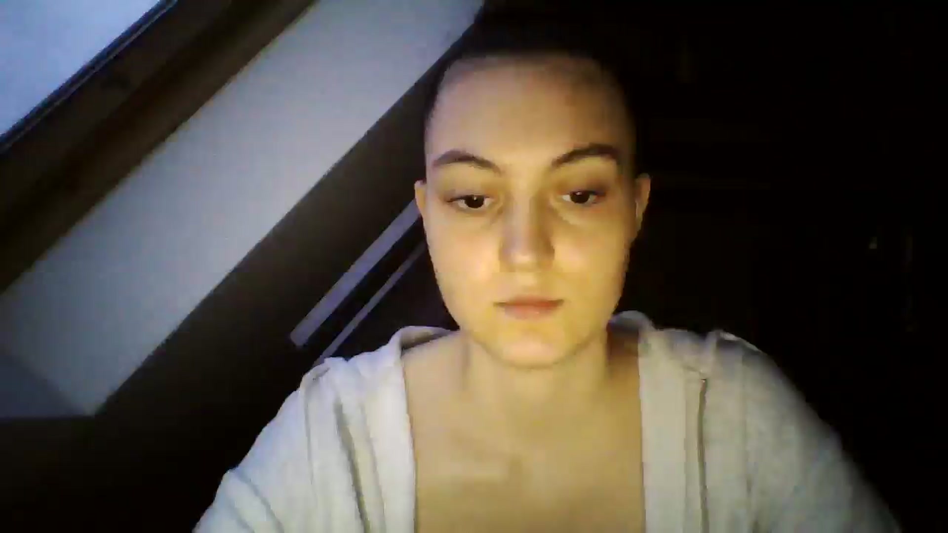Gallery image thumbnail from IrisAmore's myfreecams stream on, 12/21/2024, 16:01 image 11 of 20