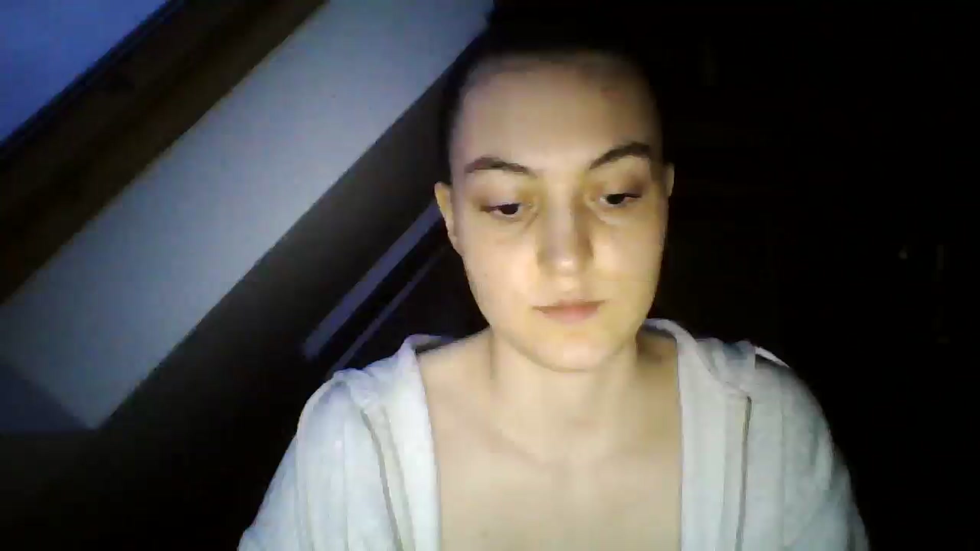 Gallery image thumbnail from IrisAmore's myfreecams stream on, 12/21/2024, 16:01 image 14 of 20