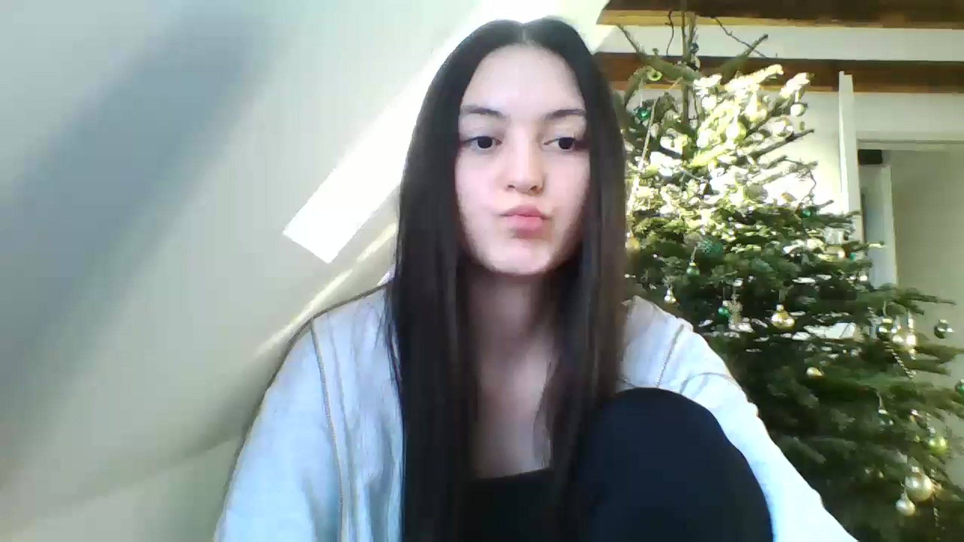 Gallery image thumbnail from IrisAmore's myfreecams stream on, 12/27/2024, 08:57 image 18 of 20