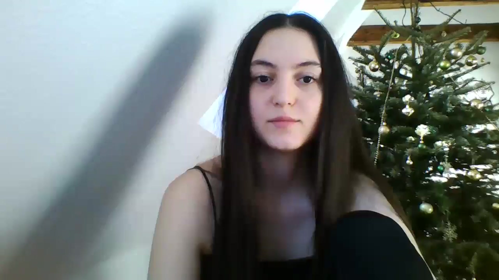 Gallery image thumbnail from IrisAmore's myfreecams stream on, 12/28/2024, 10:30 image 17 of 20