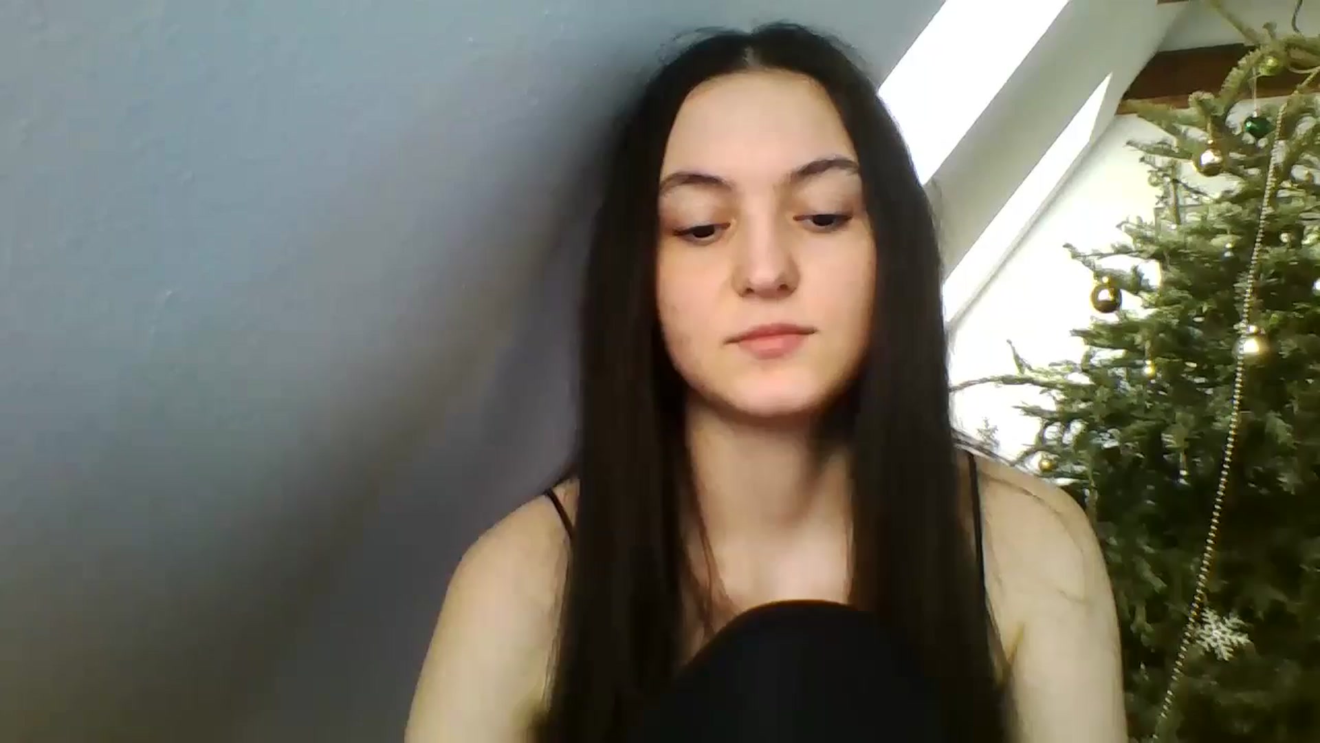 Gallery image thumbnail from IrisAmore's myfreecams stream on, 12/28/2024, 14:01 image 12 of 20