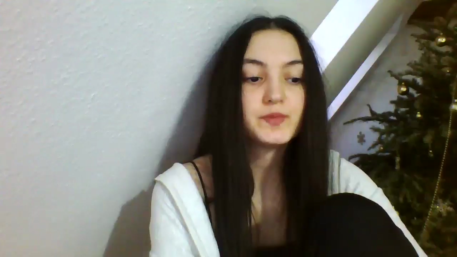 Gallery image thumbnail from IrisAmore's myfreecams stream on, 12/28/2024, 16:01 image 14 of 20