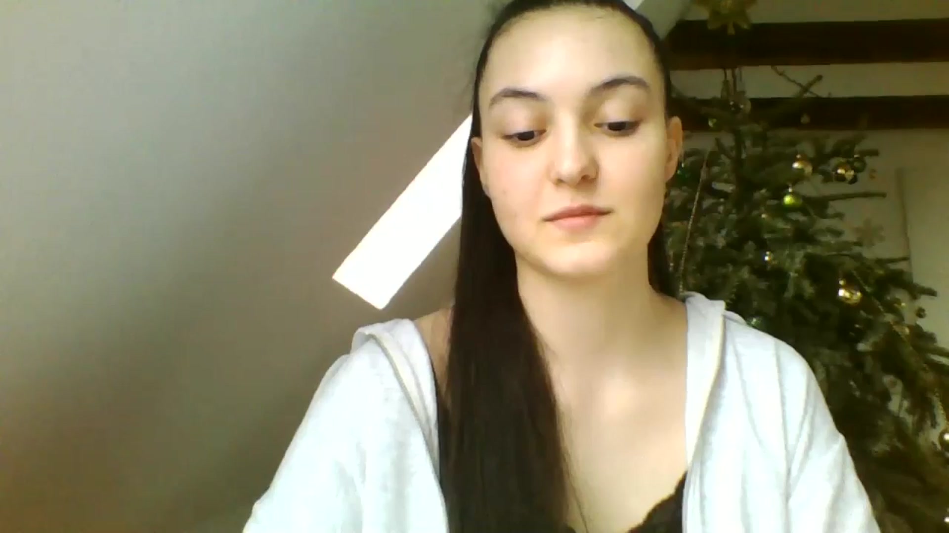 Gallery image thumbnail from IrisAmore's myfreecams stream on, 01/05/2025, 11:27 image 16 of 20