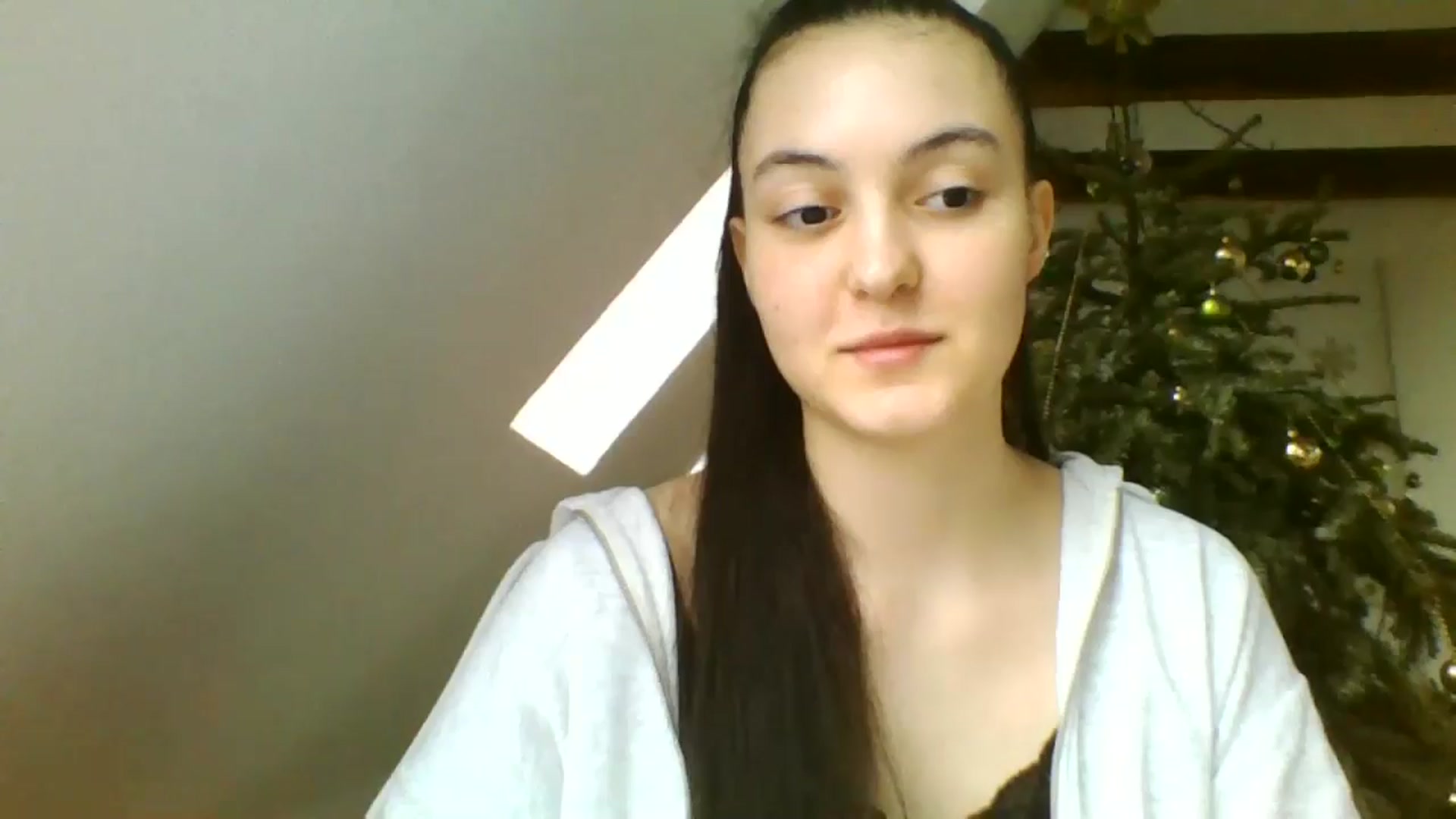 Gallery image thumbnail from IrisAmore's myfreecams stream on, 01/05/2025, 11:27 image 15 of 20