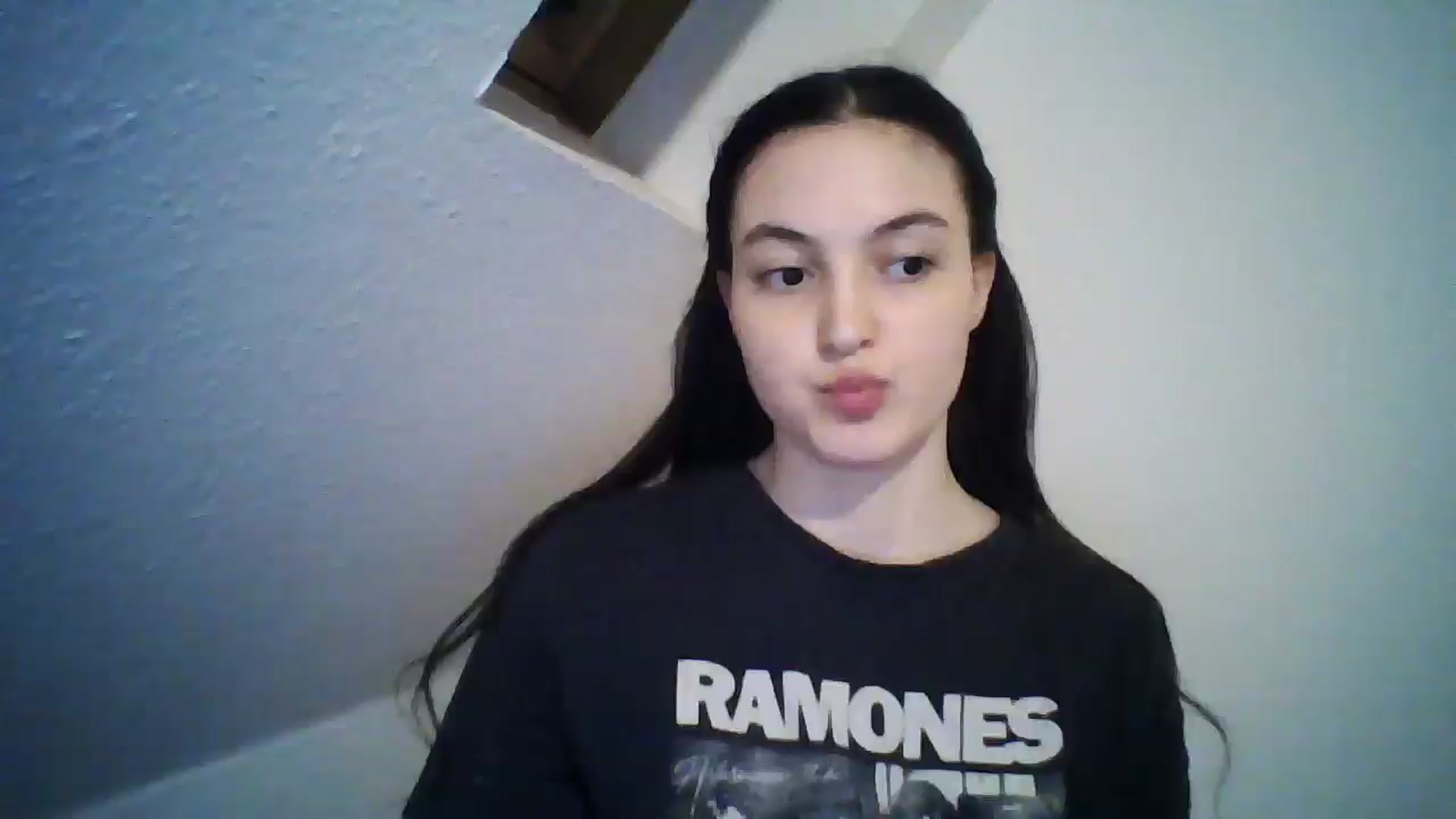 Gallery image thumbnail from IrisAmore's myfreecams stream on, 01/07/2025, 18:01 image 1 of 20