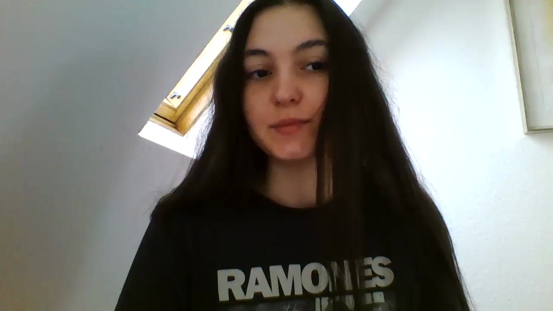 Gallery image thumbnail from IrisAmore's myfreecams stream on, 01/08/2025, 11:54 image 19 of 20