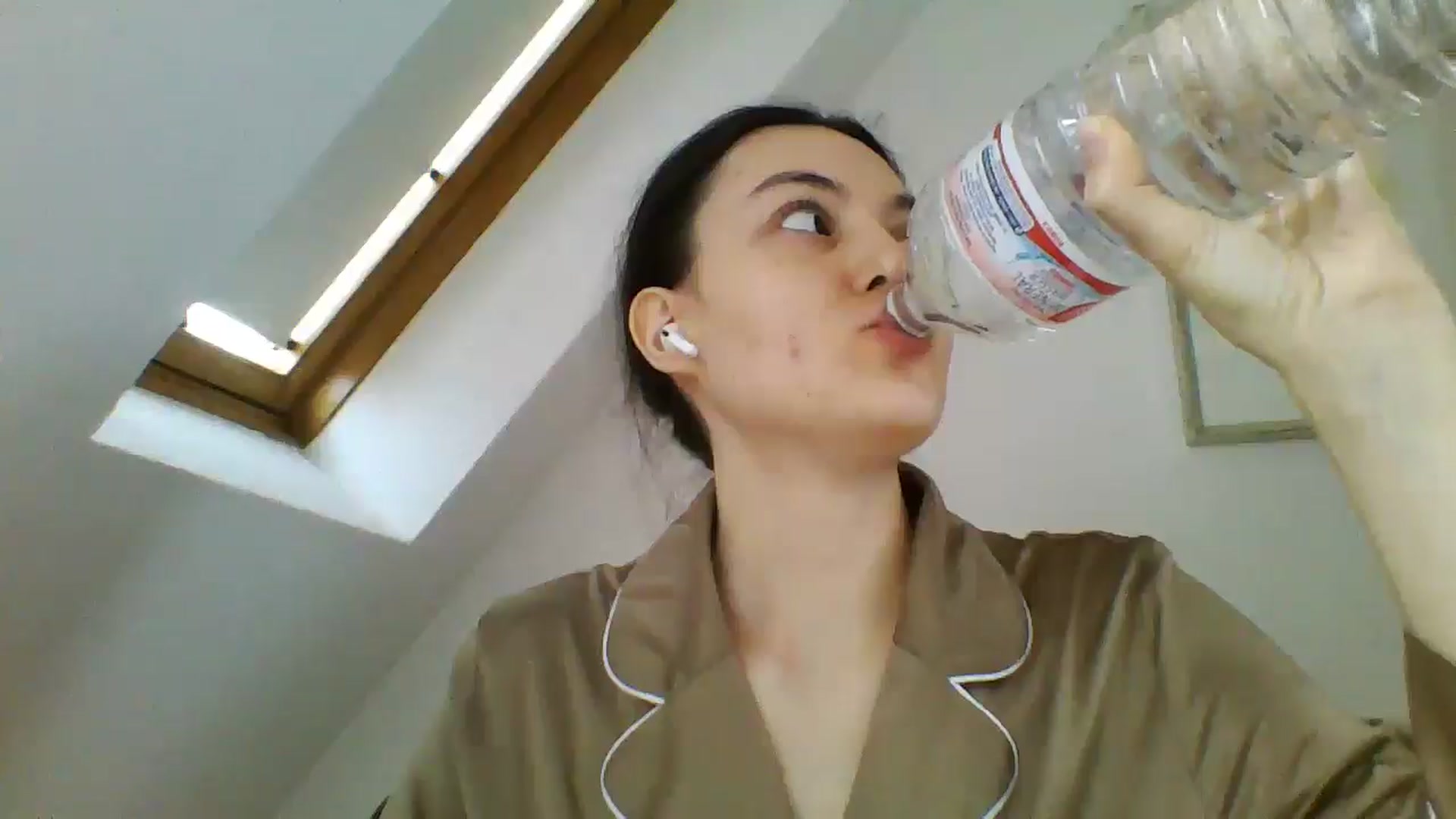 Gallery image thumbnail from IrisAmore's myfreecams stream on, 02/09/2025, 11:01 image 17 of 20