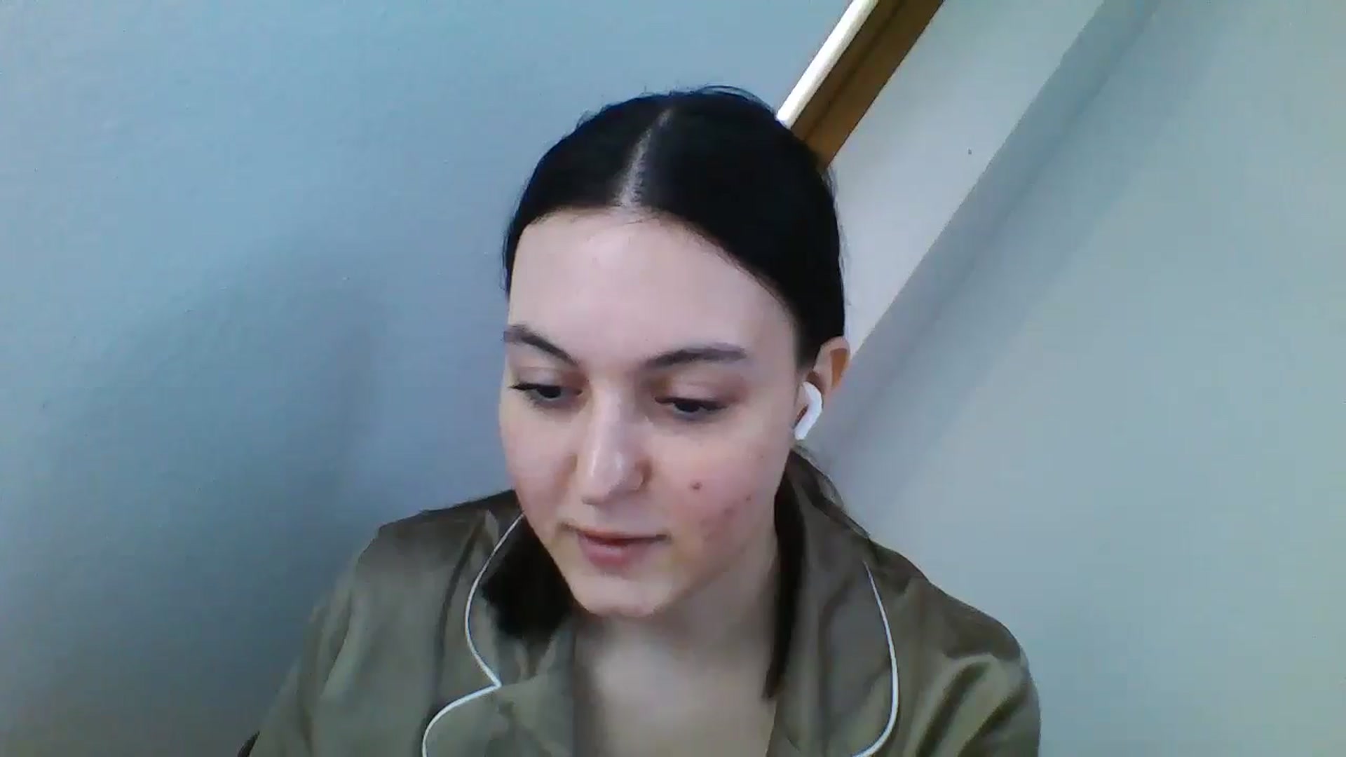 Gallery image thumbnail from IrisAmore's myfreecams stream on, 04/01/2025, 14:27 image 18 of 20