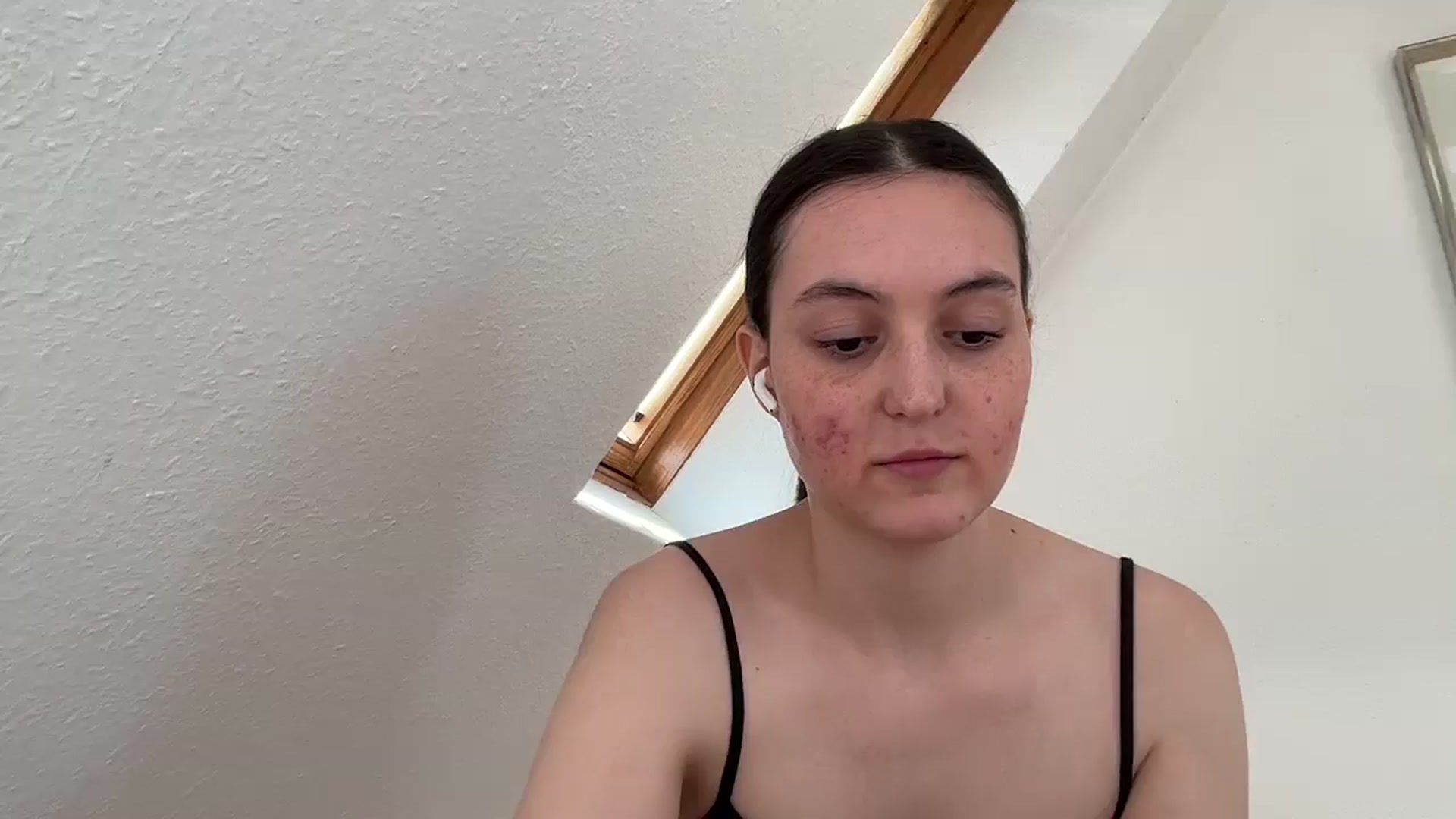 Gallery image thumbnail from IrisAmore's myfreecams stream on, 05/17/2025, 11:20 image 7 of 20