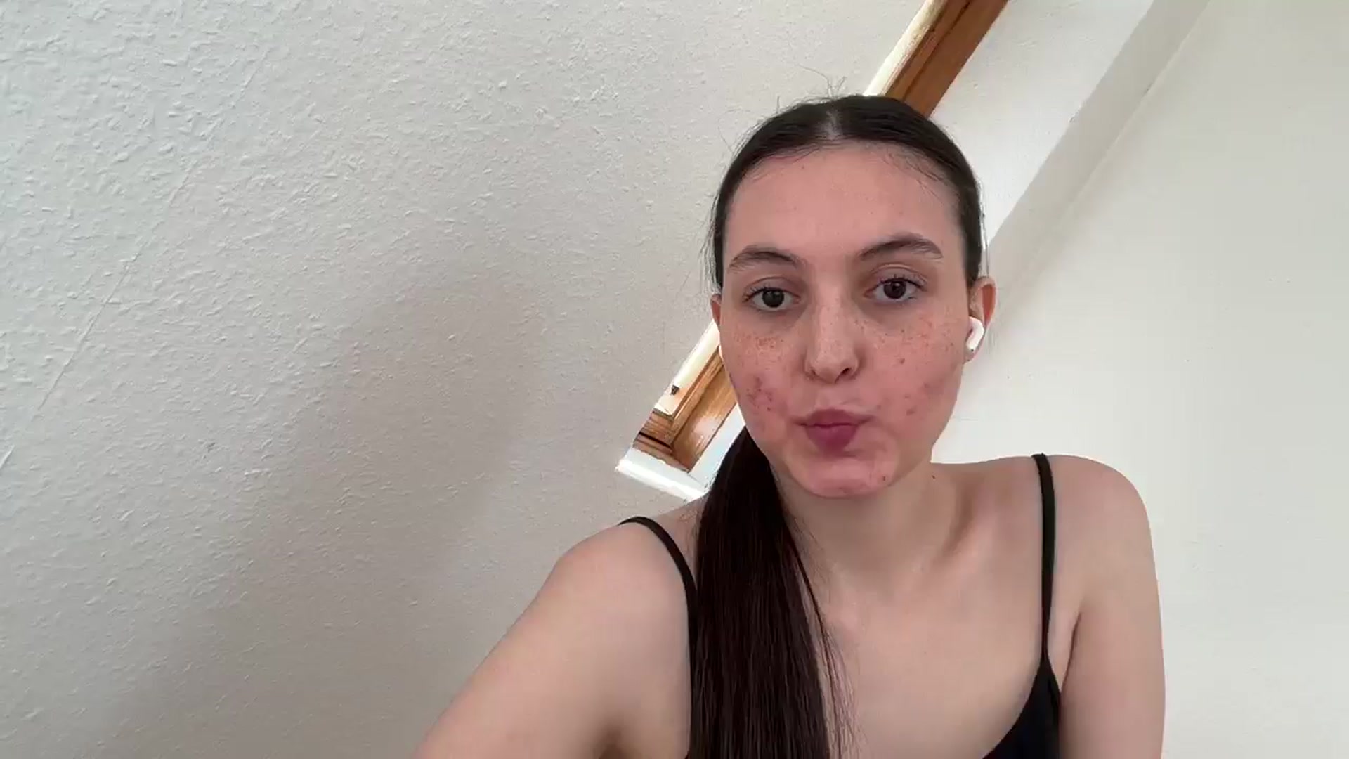 Gallery image thumbnail from IrisAmore's myfreecams stream on, 05/17/2025, 11:20 image 13 of 20