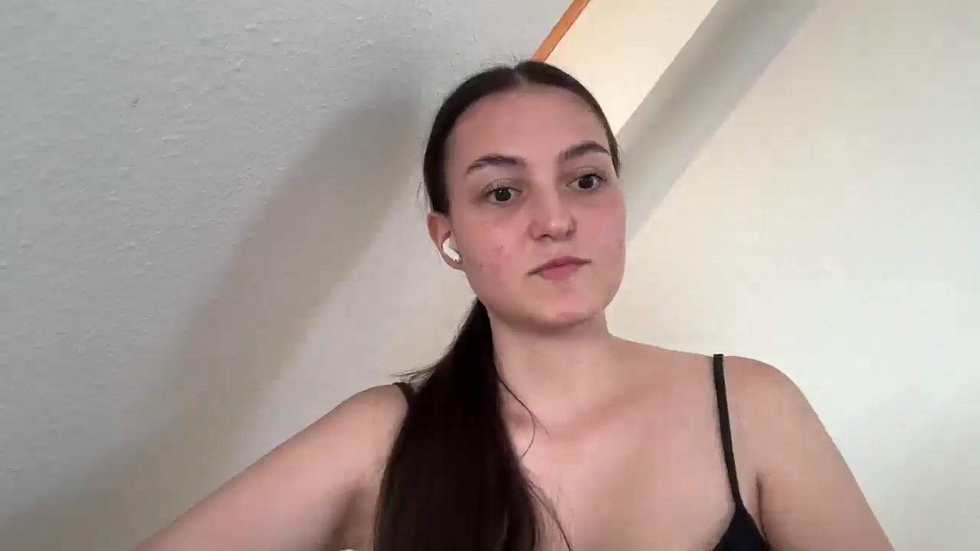 Gallery image thumbnail from IrisAmore's myfreecams stream on, 08/18/2025, 14:28 image 7 of 20