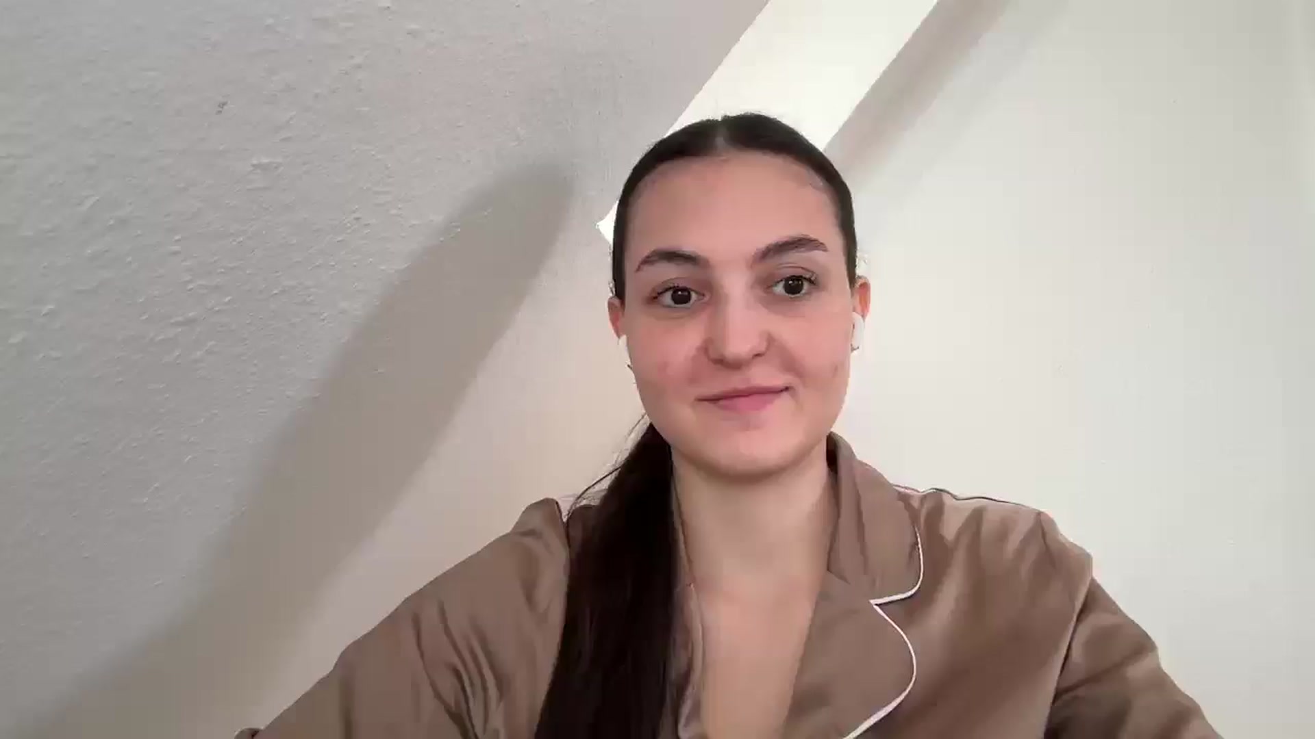 Gallery image thumbnail from IrisAmore's myfreecams stream on, 08/24/2025, 12:29 image 19 of 20