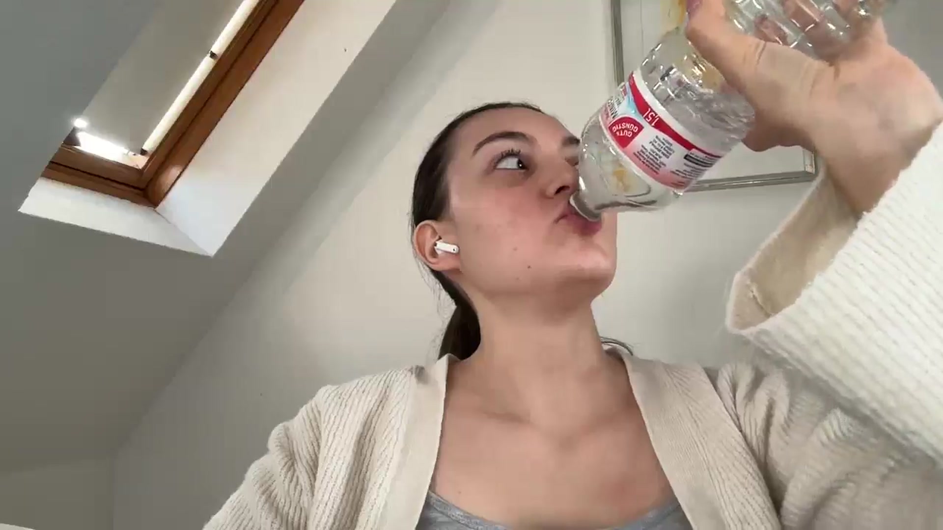 Gallery image thumbnail from IrisAmore's myfreecams stream on, 09/28/2025, 13:11 image 5 of 20