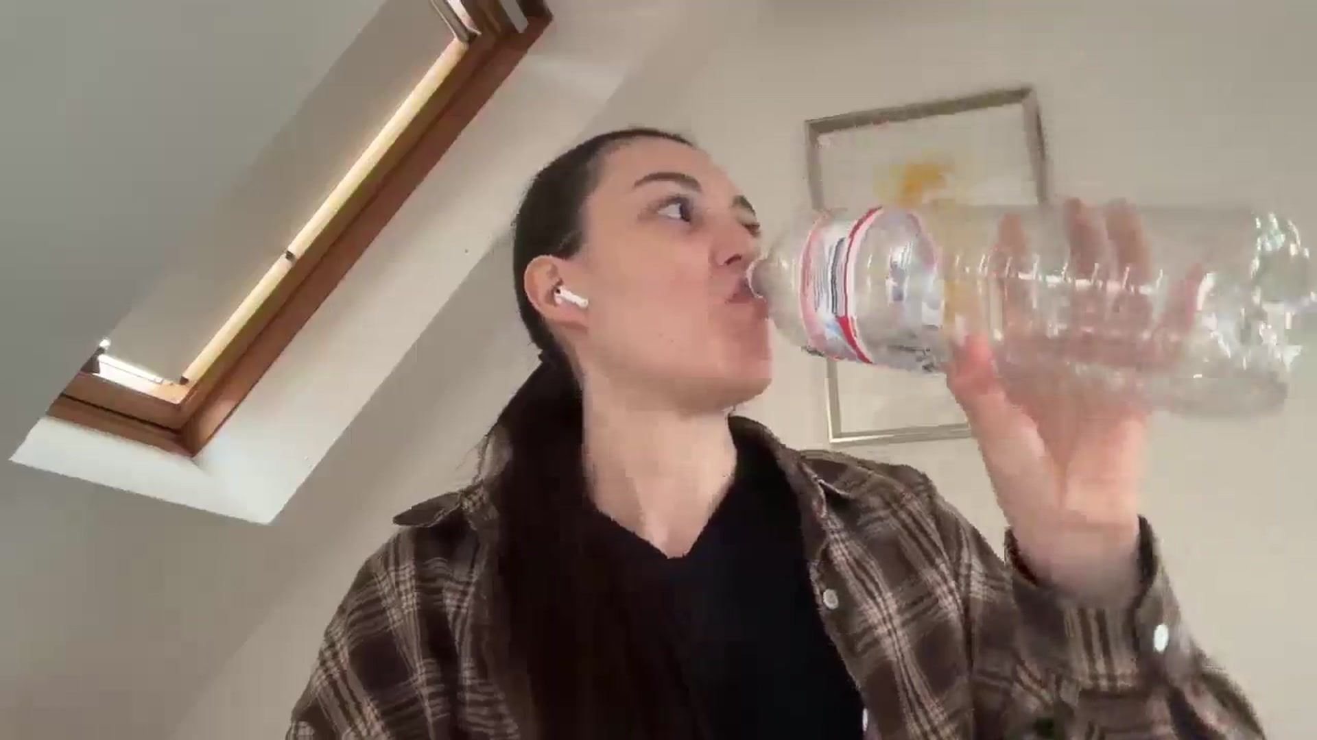 Gallery image thumbnail from IrisAmore's myfreecams stream on, 11/24/2025, 12:31 image 2 of 20