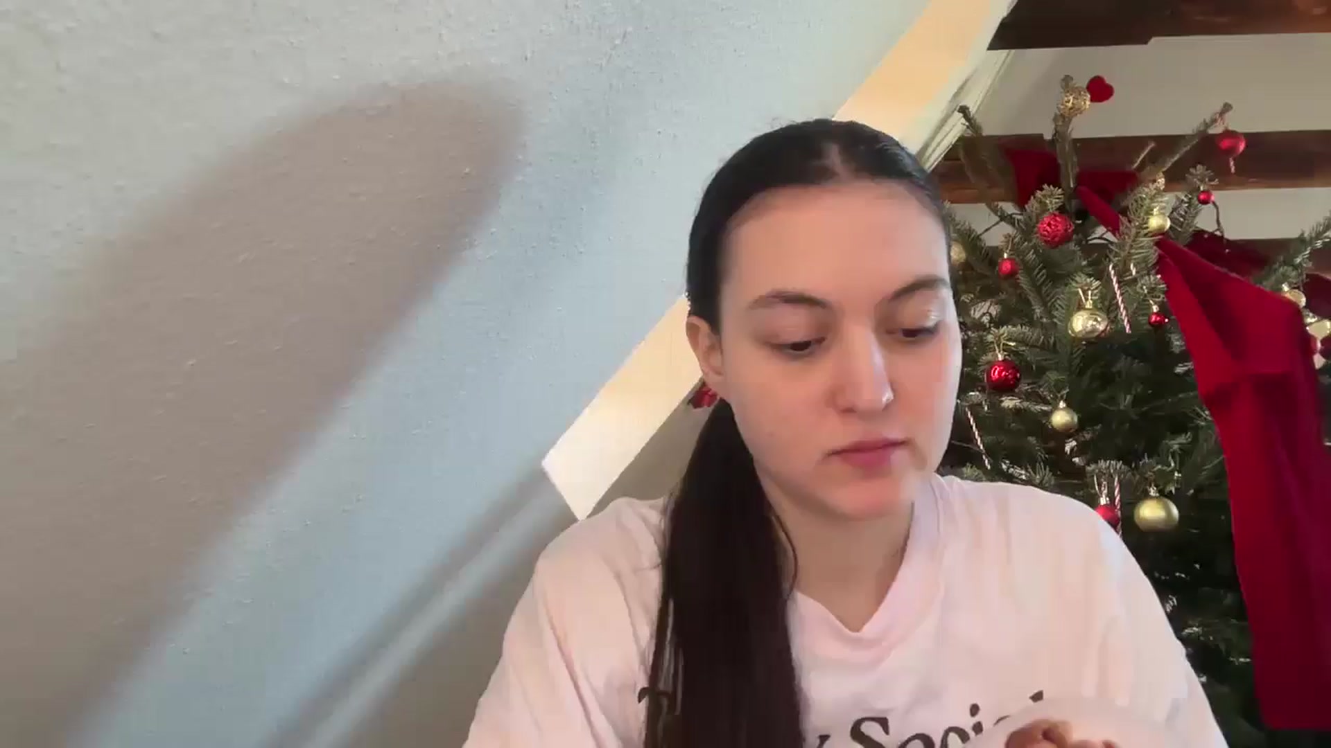 Gallery image thumbnail from IrisAmore's myfreecams stream on, 12/24/2025, 13:32 image 2 of 20