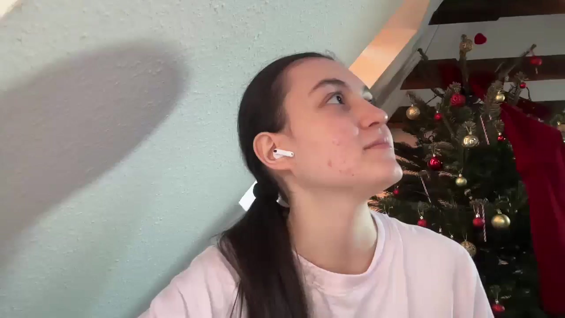 Gallery image thumbnail from IrisAmore's myfreecams stream on, 12/24/2025, 15:17 image 14 of 20