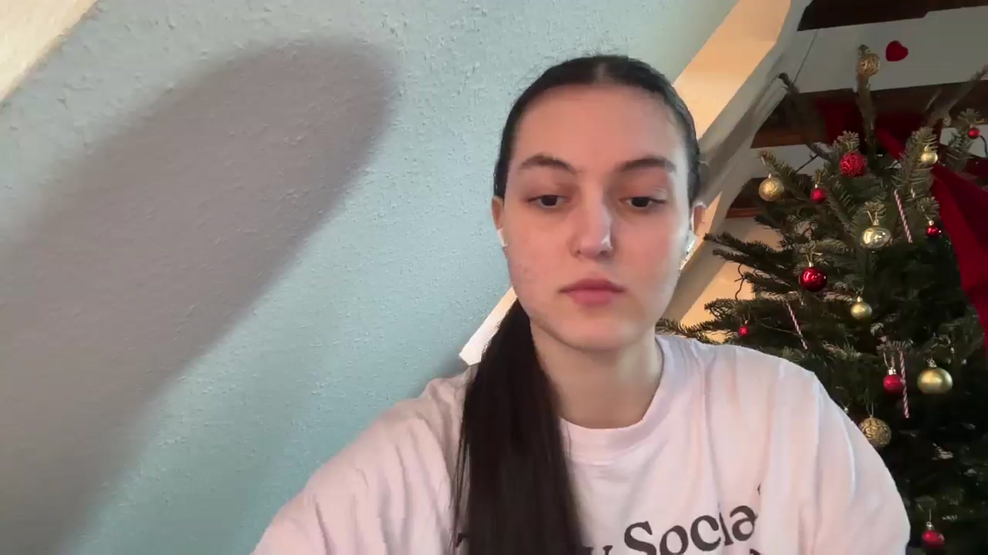 Gallery image thumbnail from IrisAmore's myfreecams stream on, 12/24/2025, 15:17 image 10 of 20